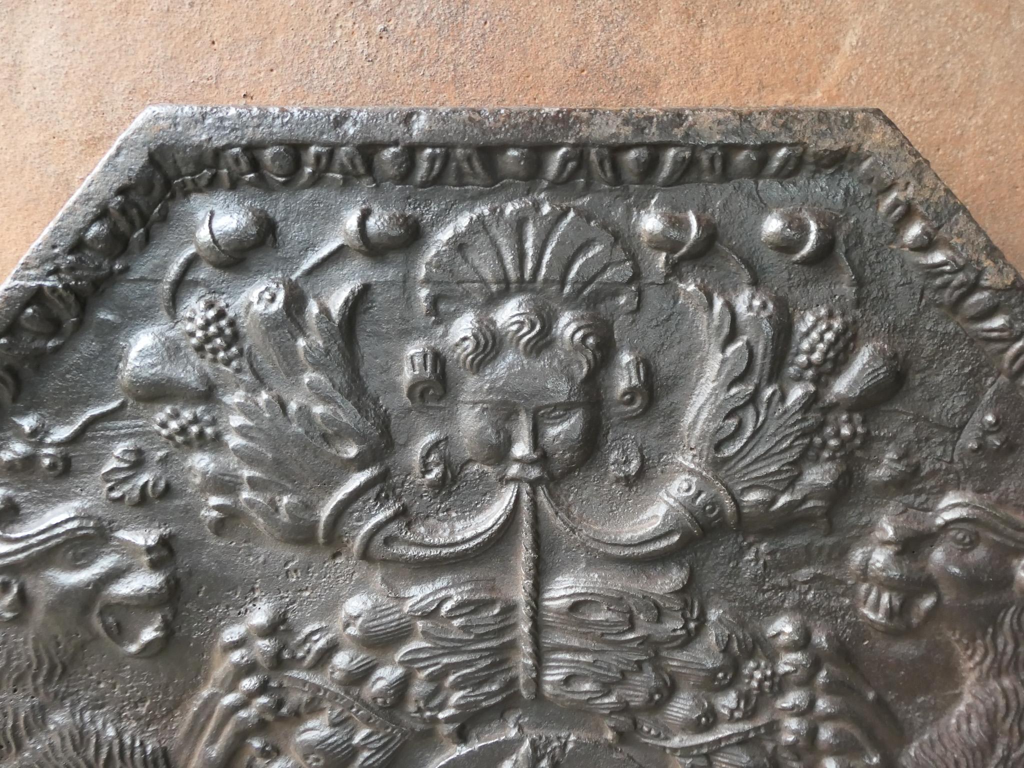 17th Century French Louis XIII Period 'Arms of France' Fireback / Backsplash For Sale 1