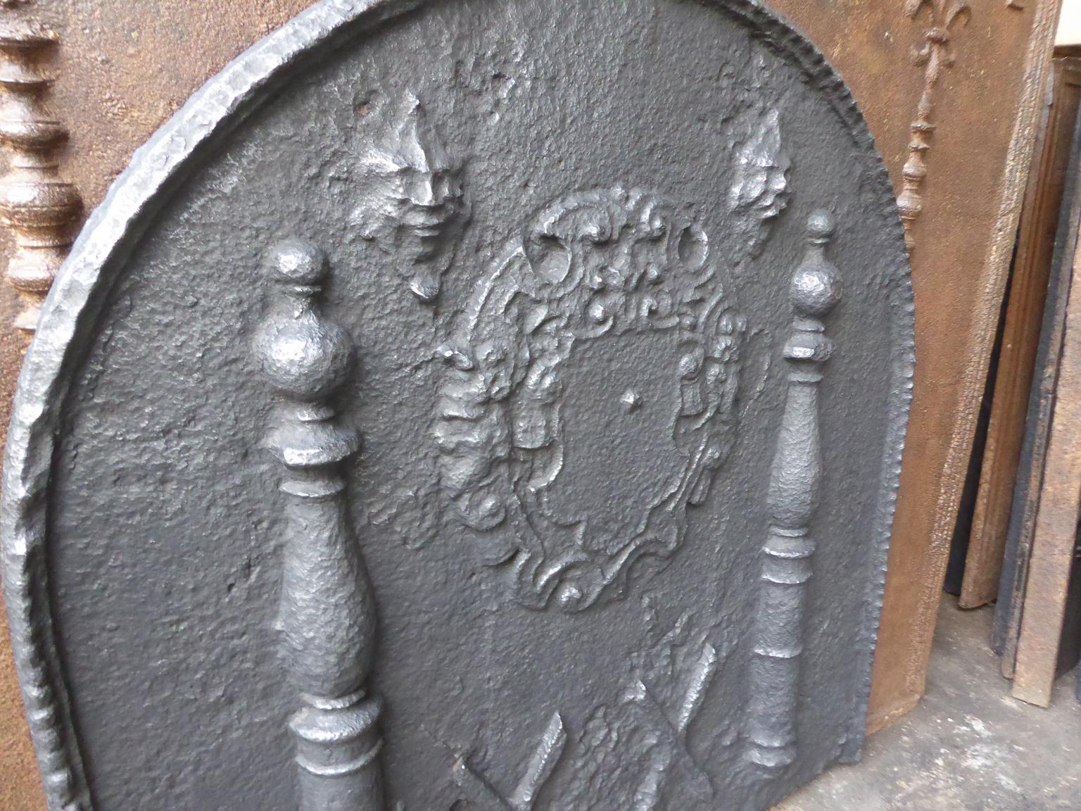 17th Century French Louis XIII 'Coat of Arms' Fireback / Backsplash For Sale 7