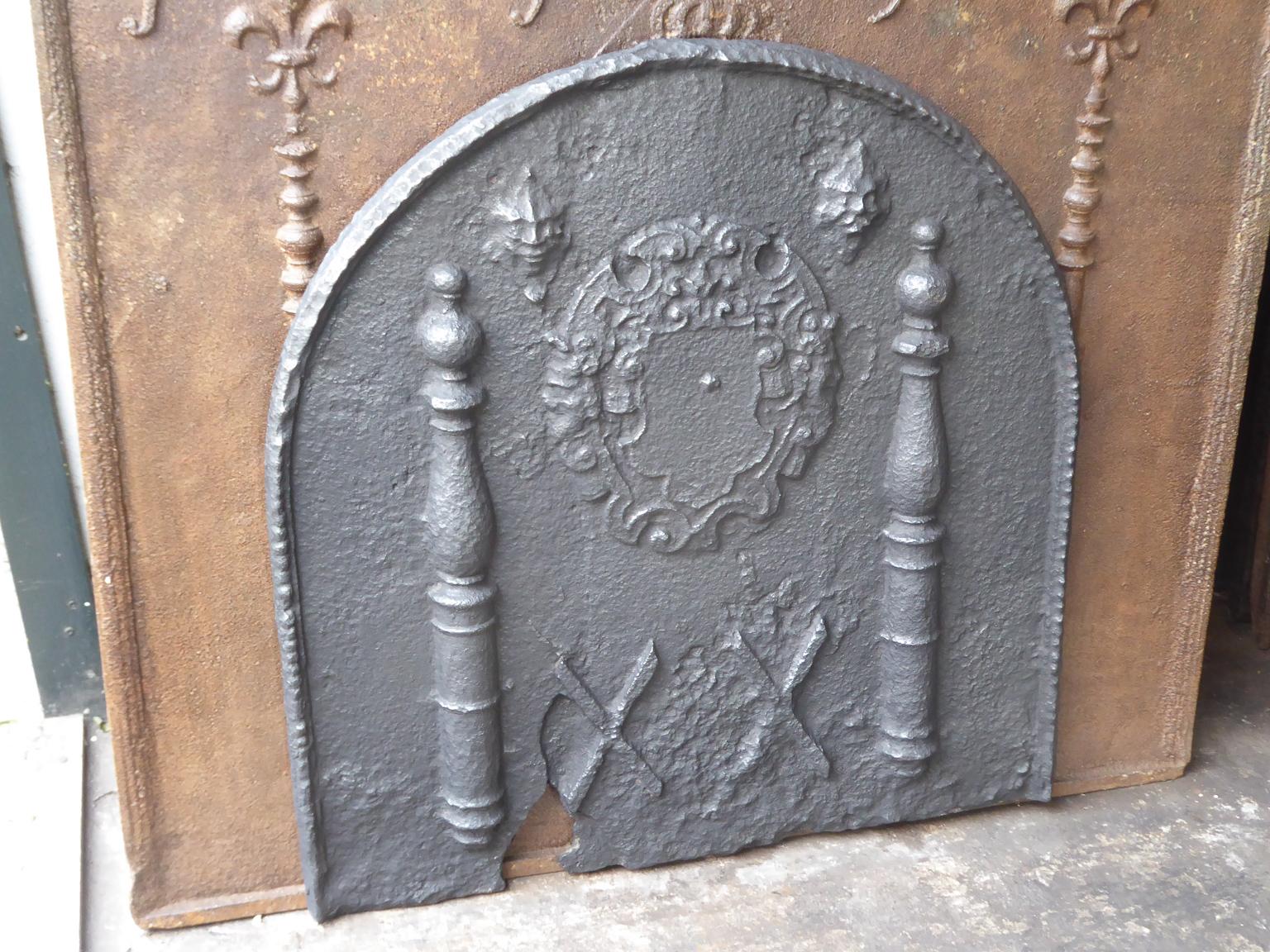 German 17th Century French Louis XIII 'Coat of Arms' Fireback / Backsplash For Sale