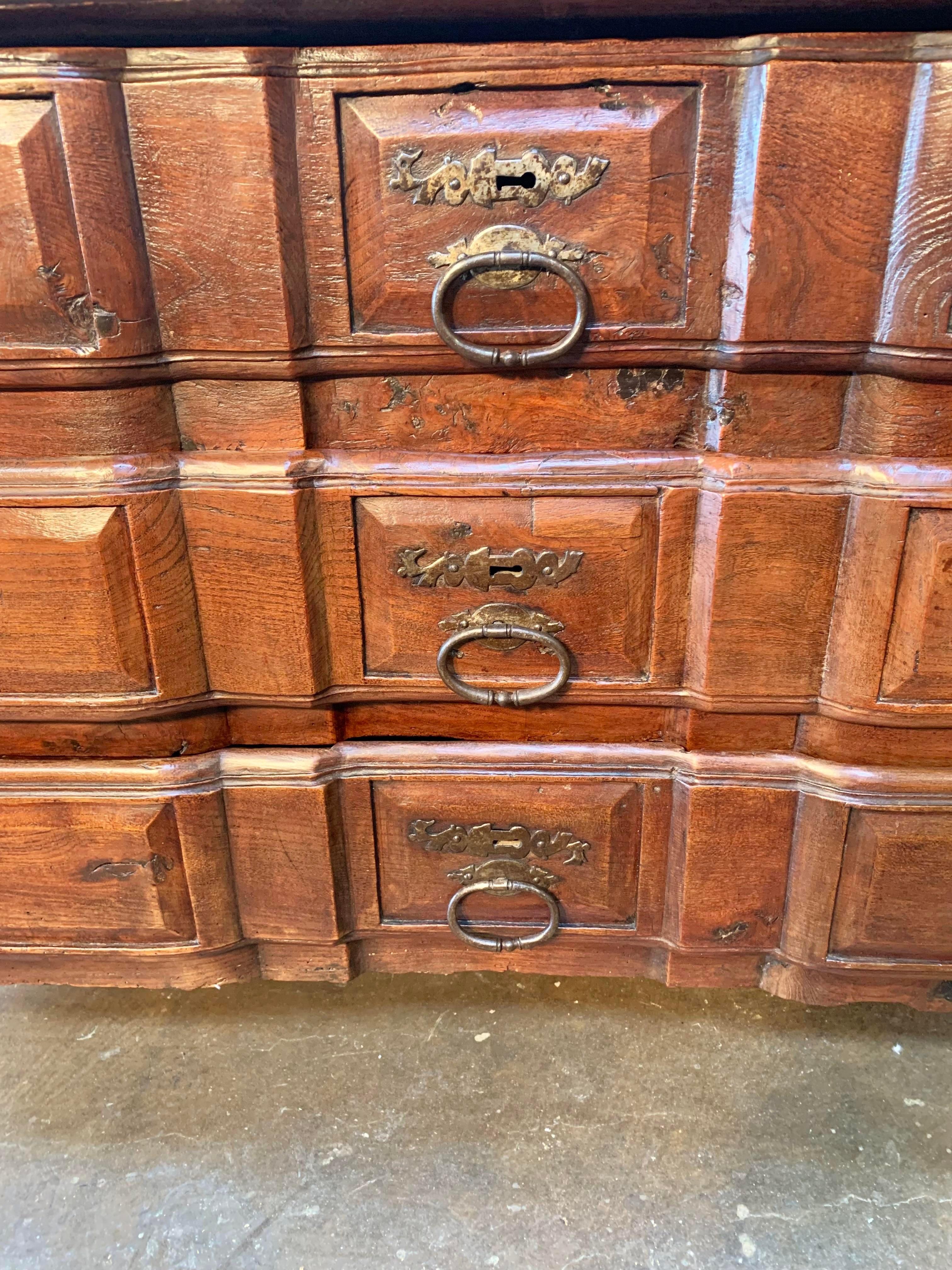 18th Century and Earlier 17th Century French Louis XIII Oak Three Drawer Commode / Chest of Drawers For Sale