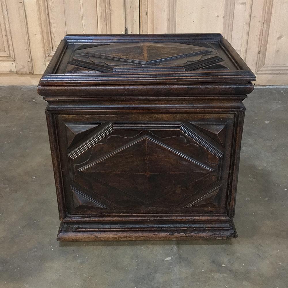 Hand-Crafted 17th Century French Louis XIII Period Petit Trunk For Sale