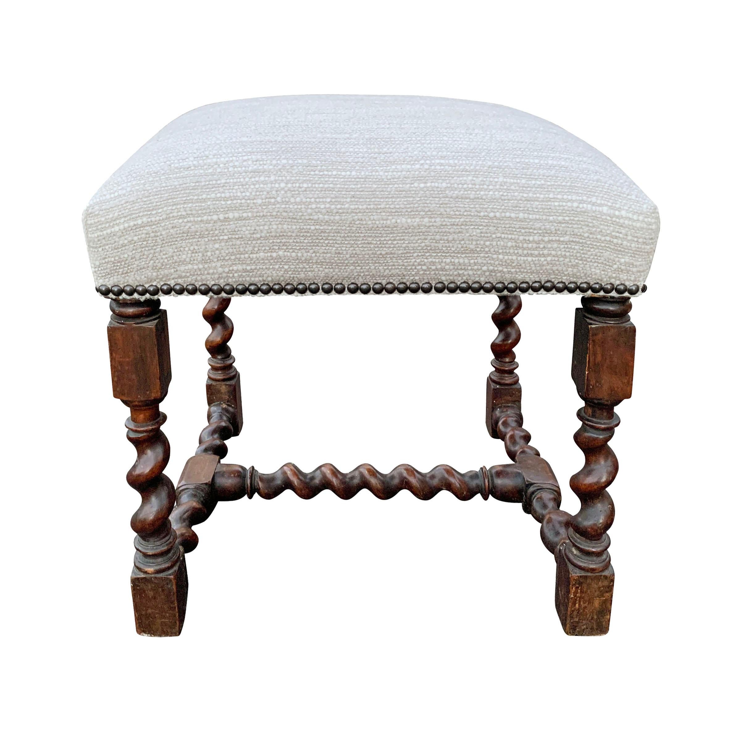 Français Tabouret Louis XIII français du 17ème siècle en vente