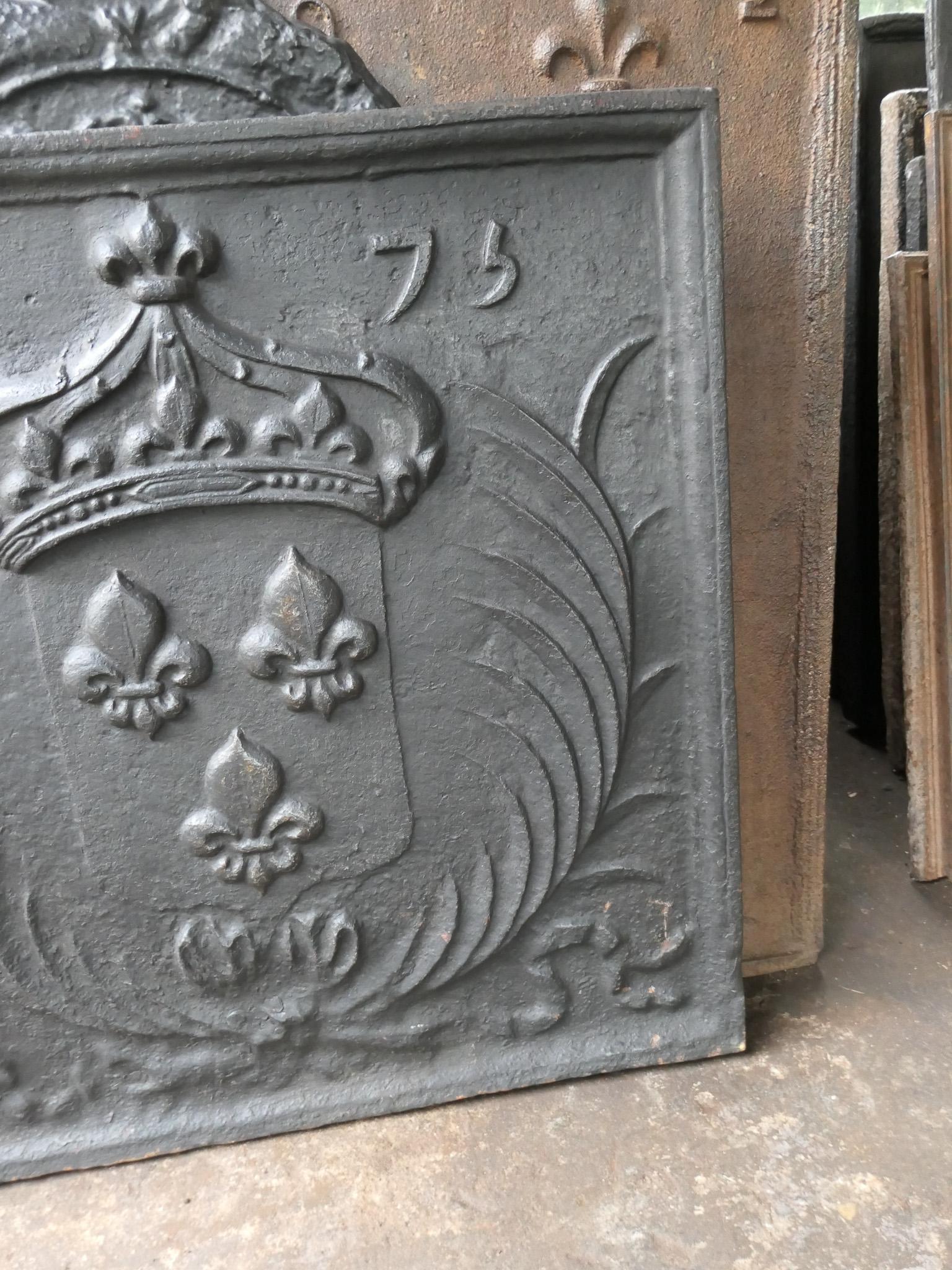 17th Century French Louis XIV 'Arms of France' Fireback / Backsplash For Sale 5