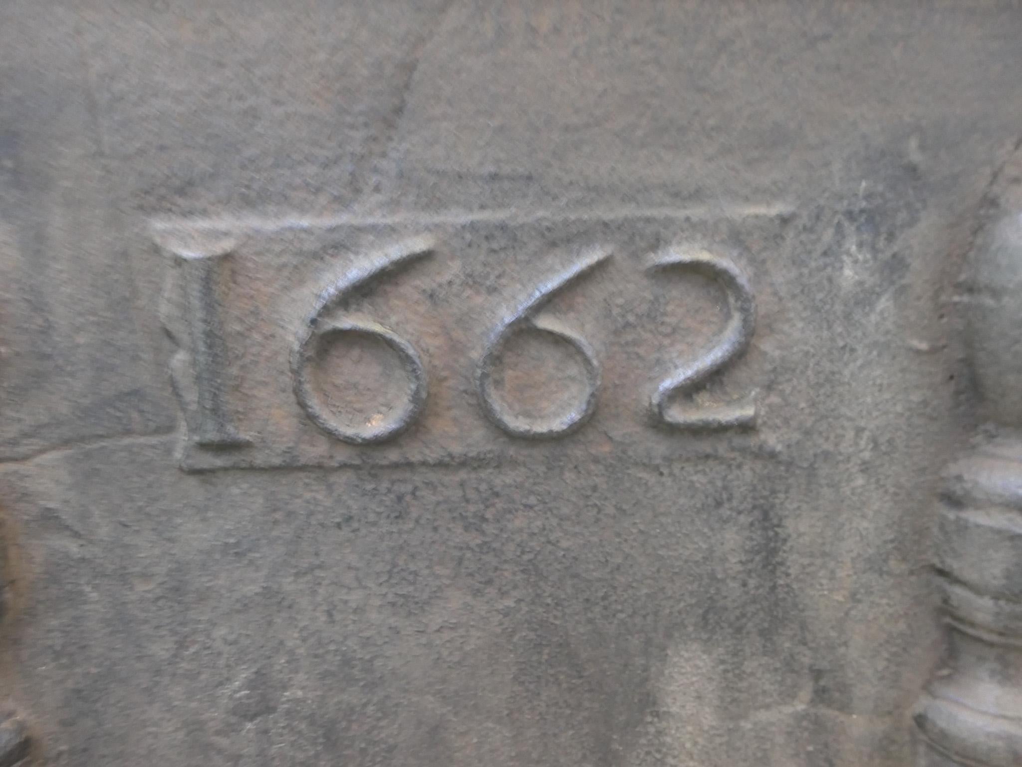 Respaldo de chimenea / protector de pared Luis XIV francés del siglo XVII 'Columnas de Hércules en venta 1