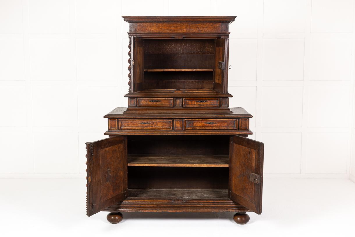 17th Century French Oak Buffet Deux Corps In Good Condition For Sale In Gloucestershire, GB
