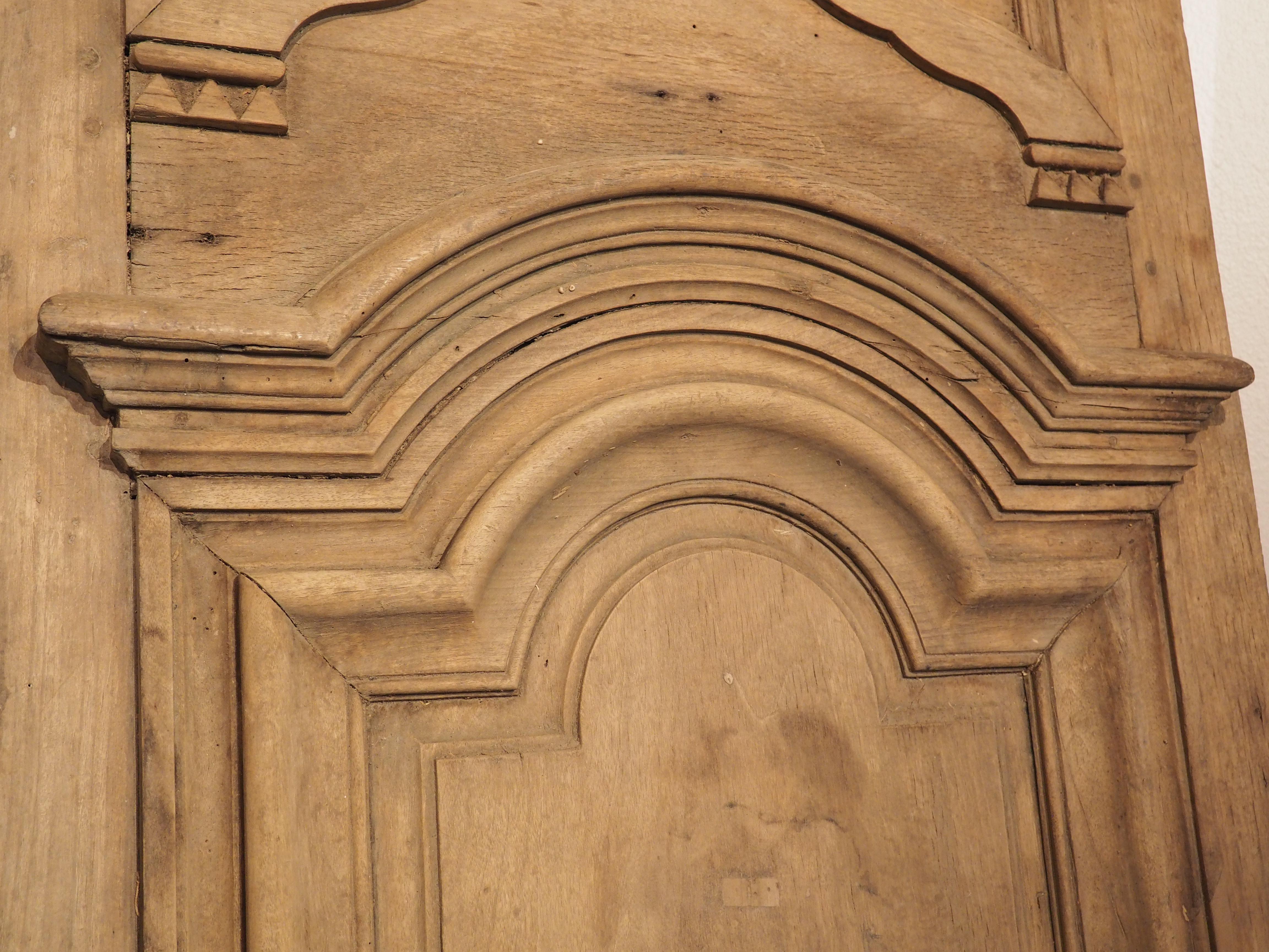 Louis XIV 17th Century French Oak Entry Doors from a Hotel Particulier, Aix-En-Provence For Sale