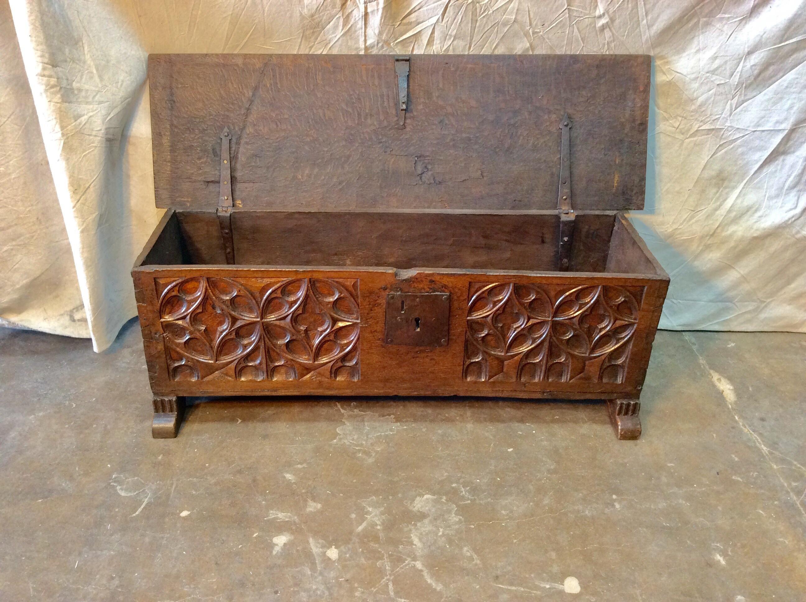 17th Century French Oak Trunk For Sale 1