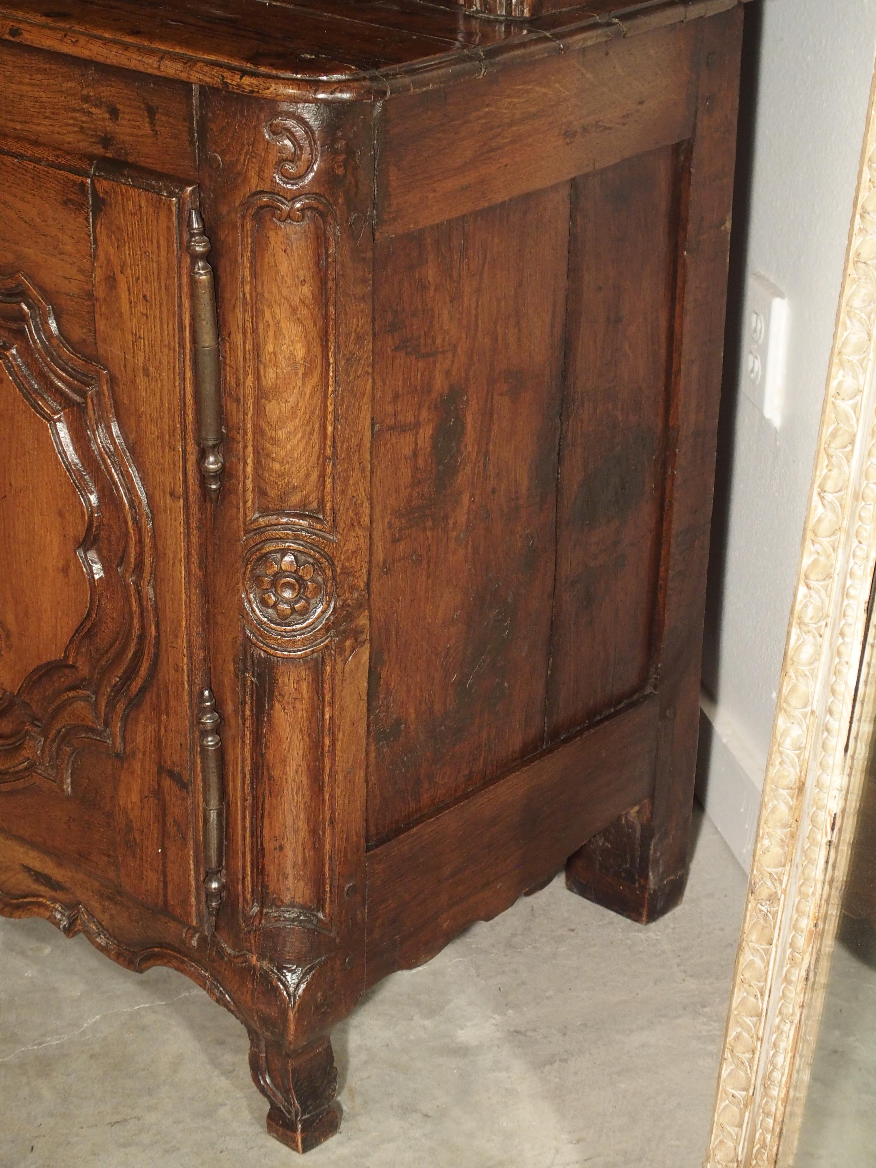 17th Century French Oak Vaisselier, Lorraine, circa 1680 8