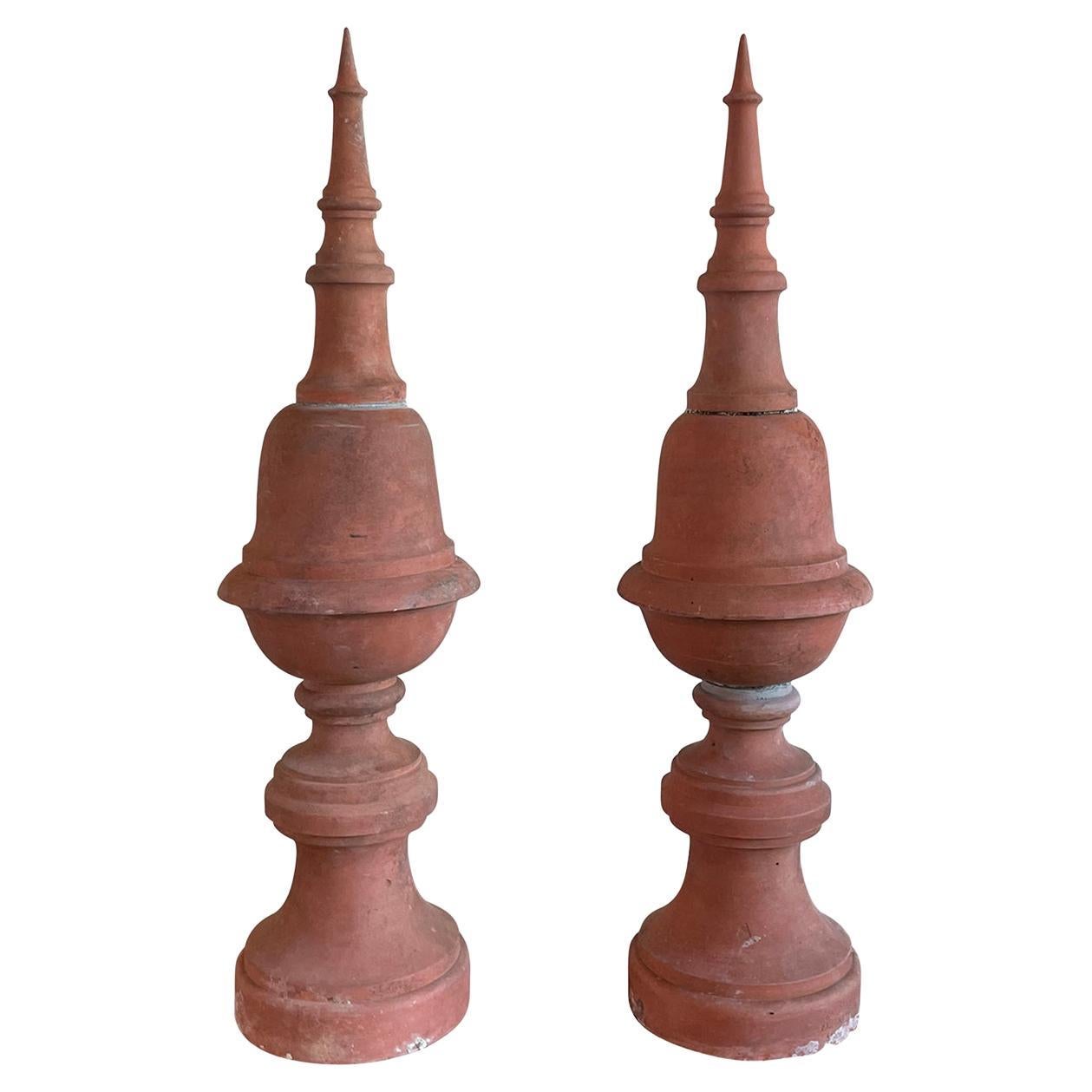17th Century French Pair of Terra Cotta Finials - Antique Garden Ornaments For Sale