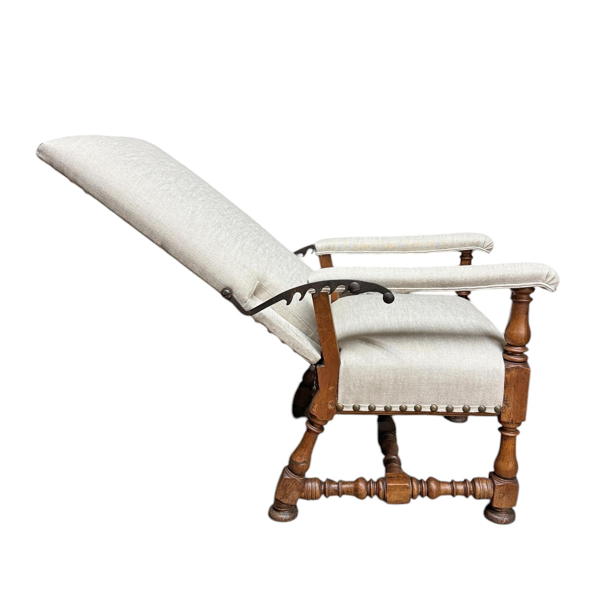 Linen 17th Century French Ratchet Chair For Sale