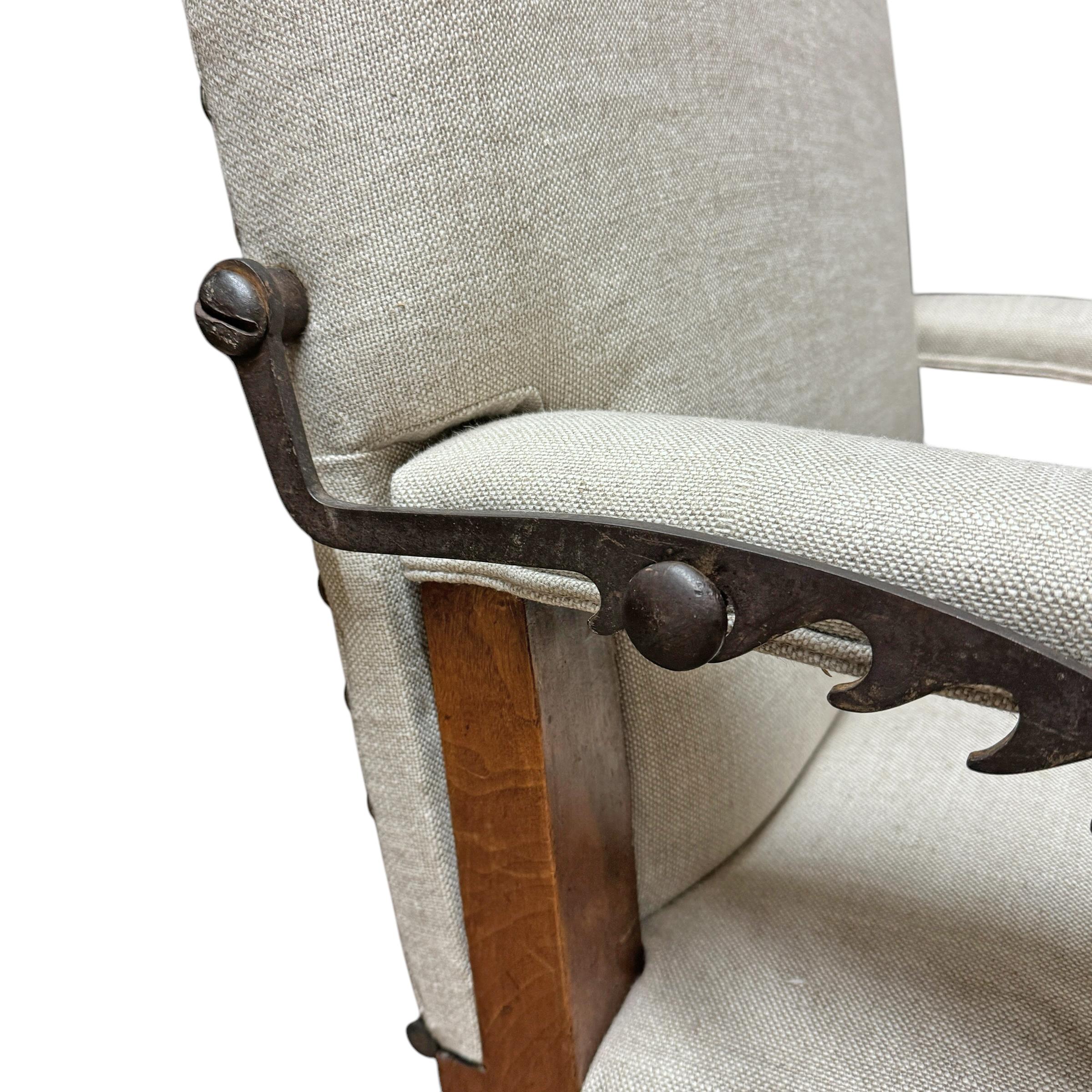 17th Century French Ratchet Chair For Sale 2