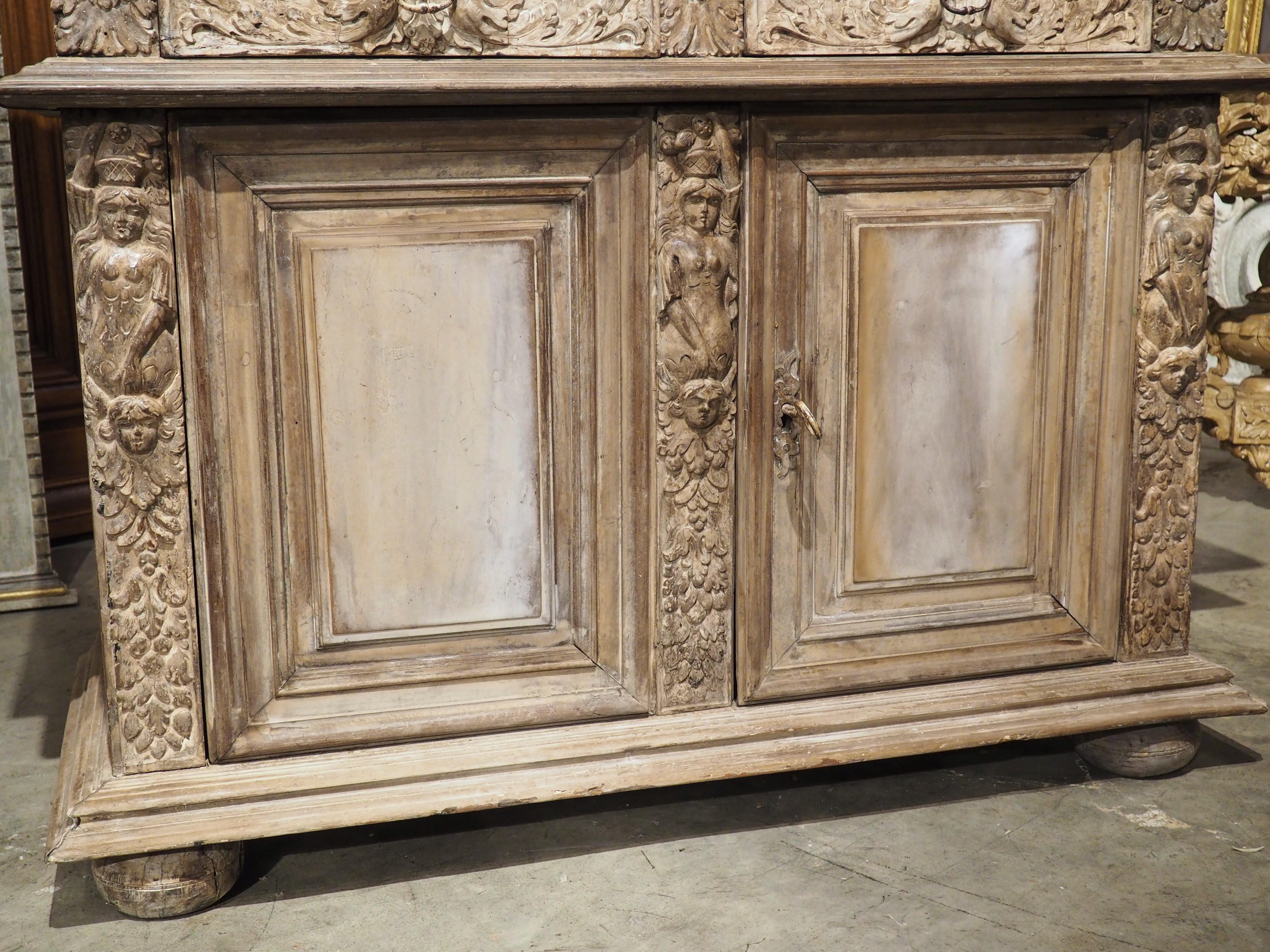 17th Century French Renaissance Buffet with Light Parcel Paint Finish In Good Condition For Sale In Dallas, TX