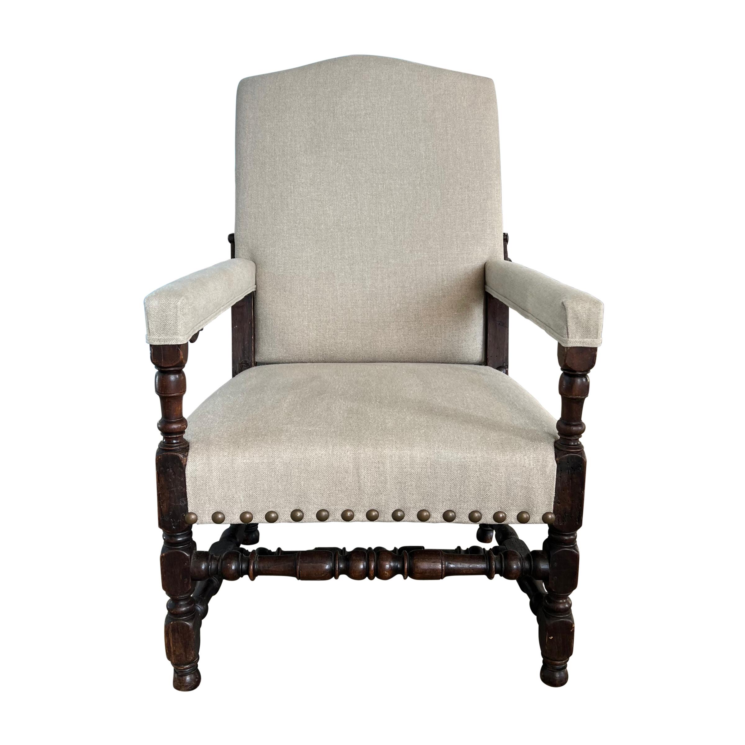 18th Century and Earlier 17th Century French Walnut Ratchet Armchair For Sale