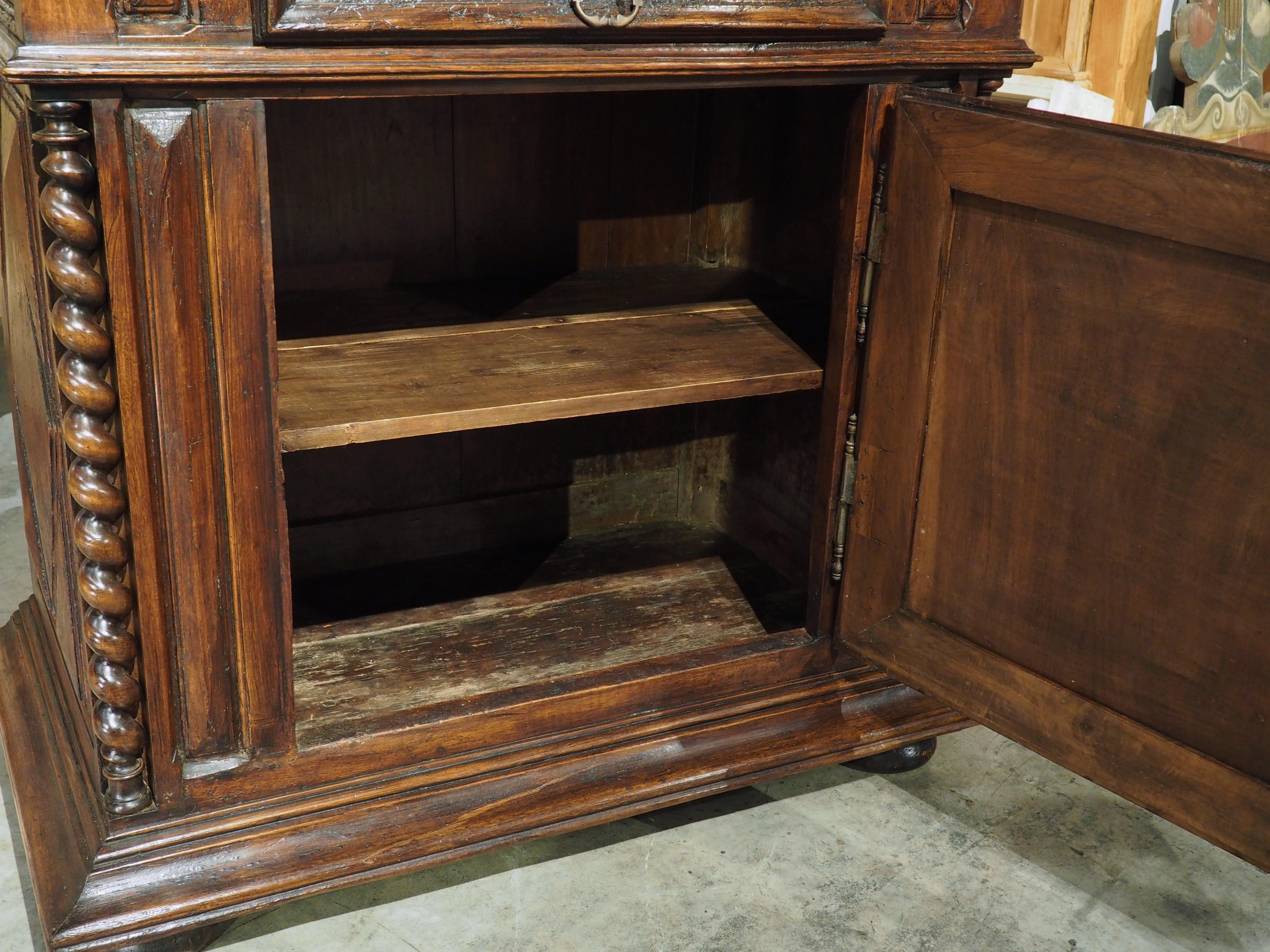 17th Century French Walnut Wood Buffet Deux Corps For Sale 8