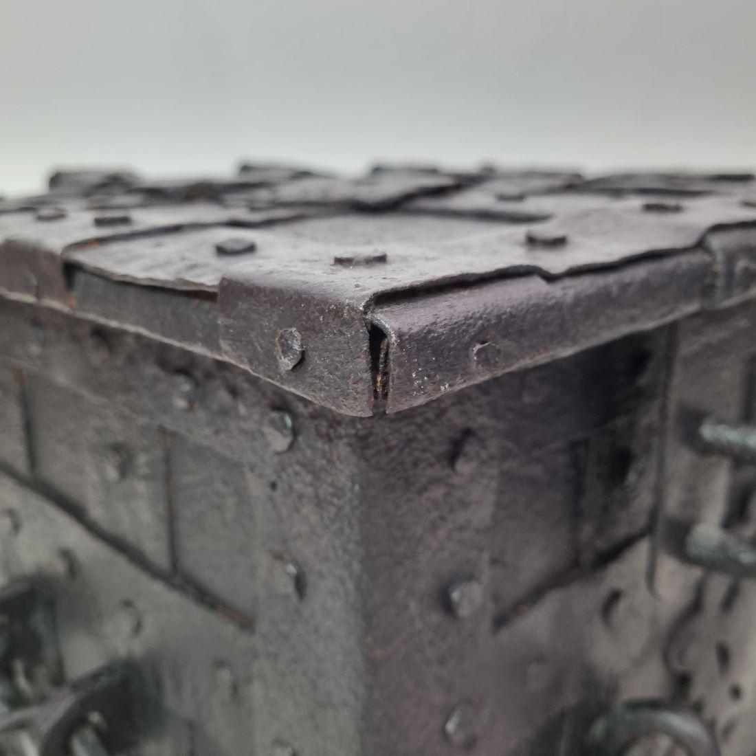 17th Century German Hand Forged Iron Strongbox from Nuremberg or Augsburg 10