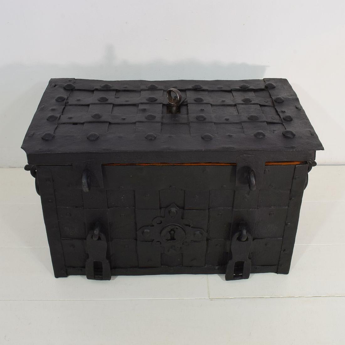 17th Century German Hand Forged Iron Strongbox from Nuremberg or Augsburg 4