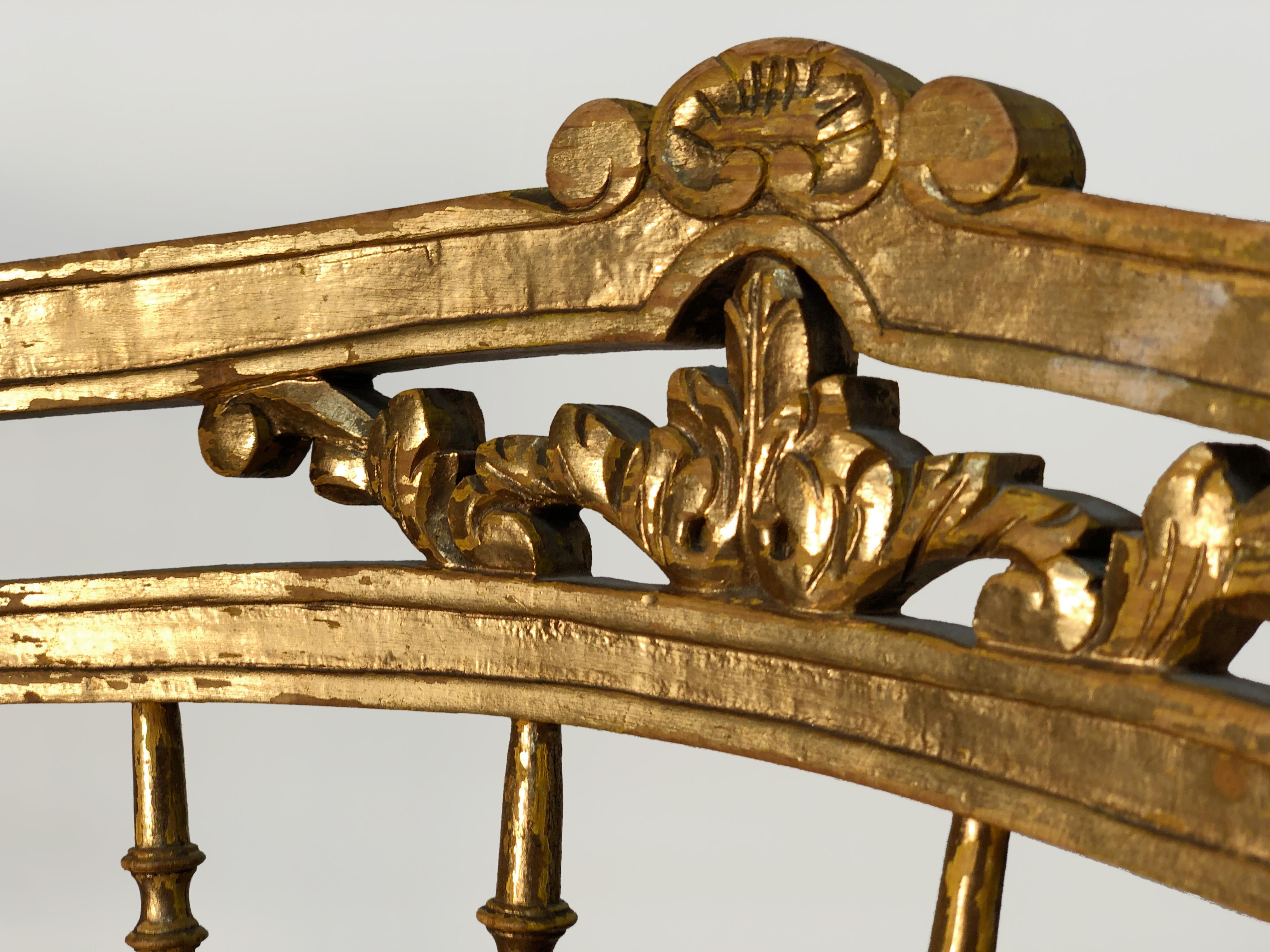 Vergoldete italienische Chiavari-Stühle des 17. Jahrhunderts (Empire) im Angebot