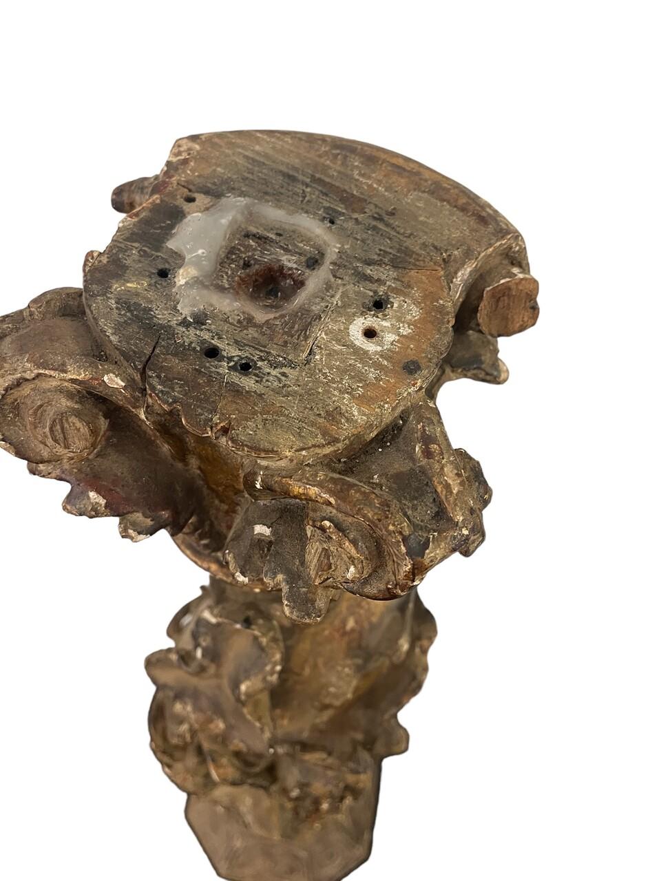 Colonne A Solomon du 17e siècle, sculptée et dorée en vente 2