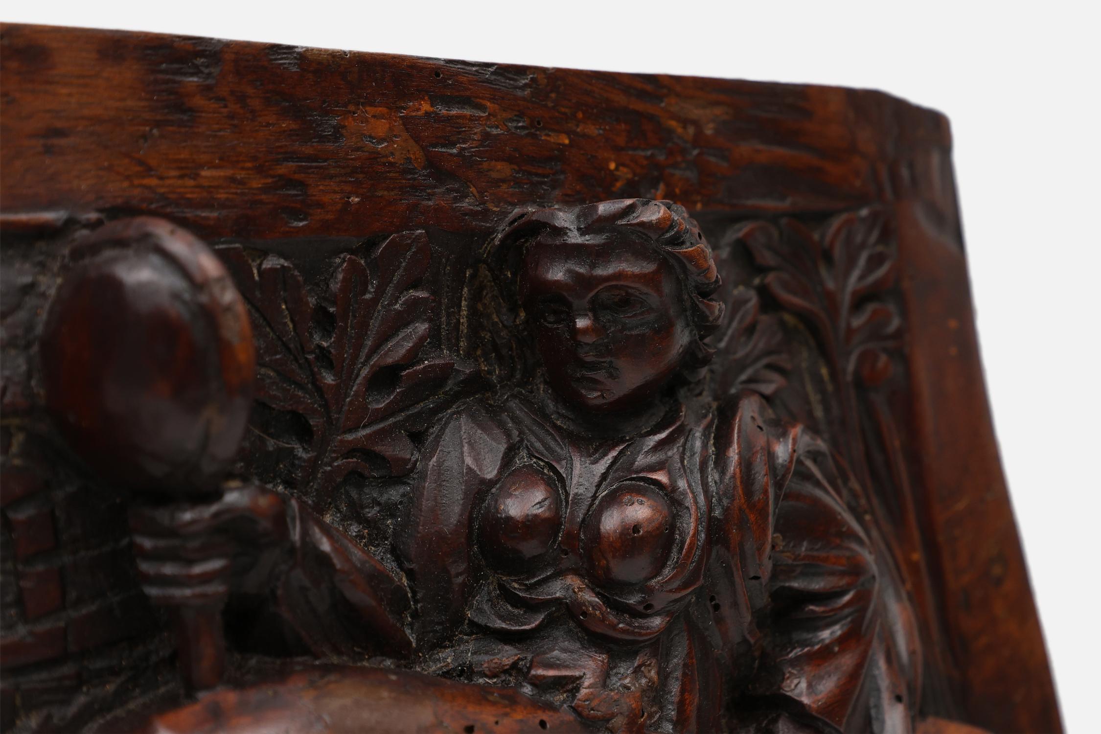 XVIIIe siècle et antérieur Panneau gothique en chêne sculpté à la main du 17e siècle provenant de Belgique en vente
