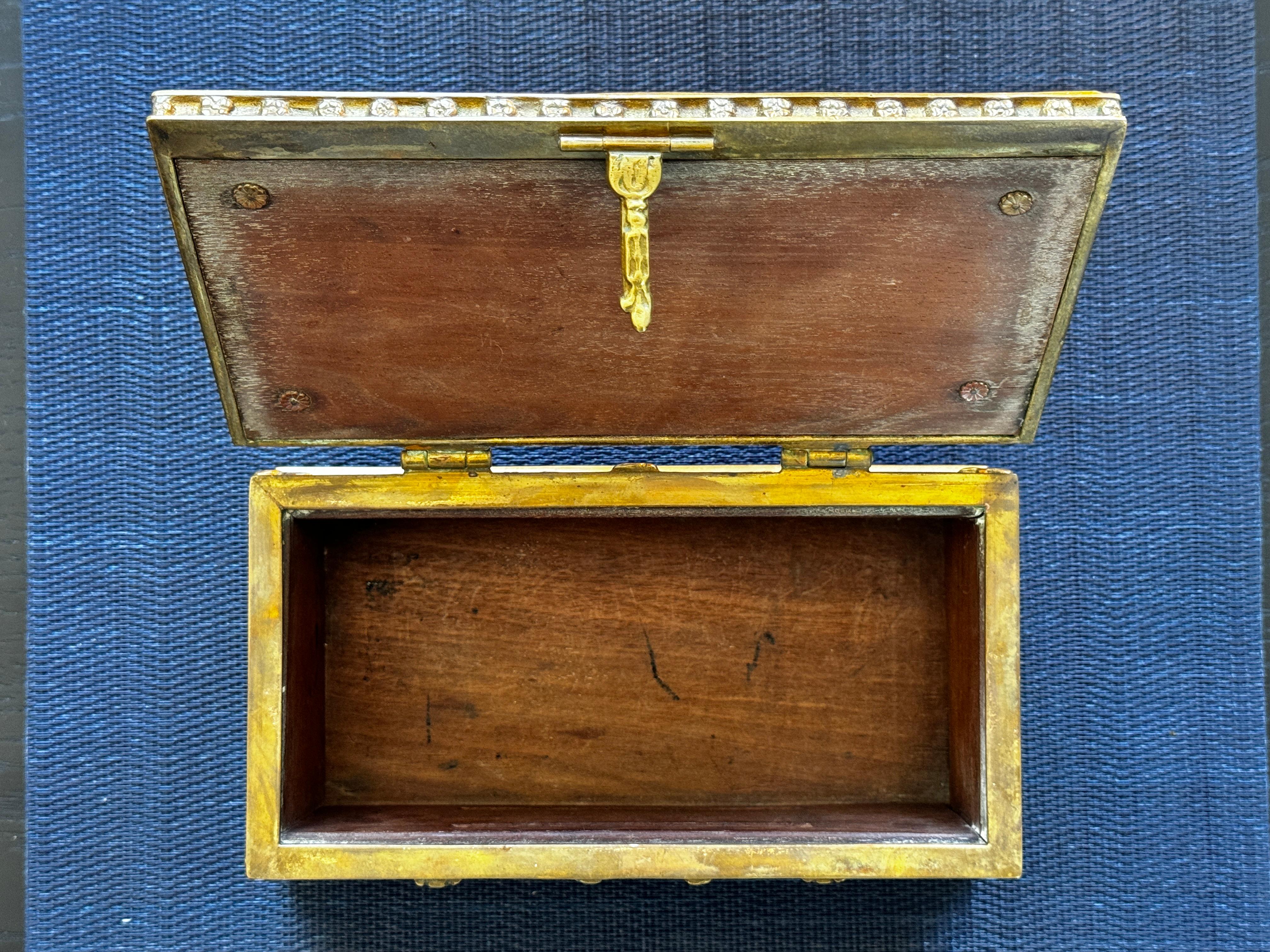 19th Century Gothic Style Bronze Reliquary Box With Repousse Figures For Sale 4