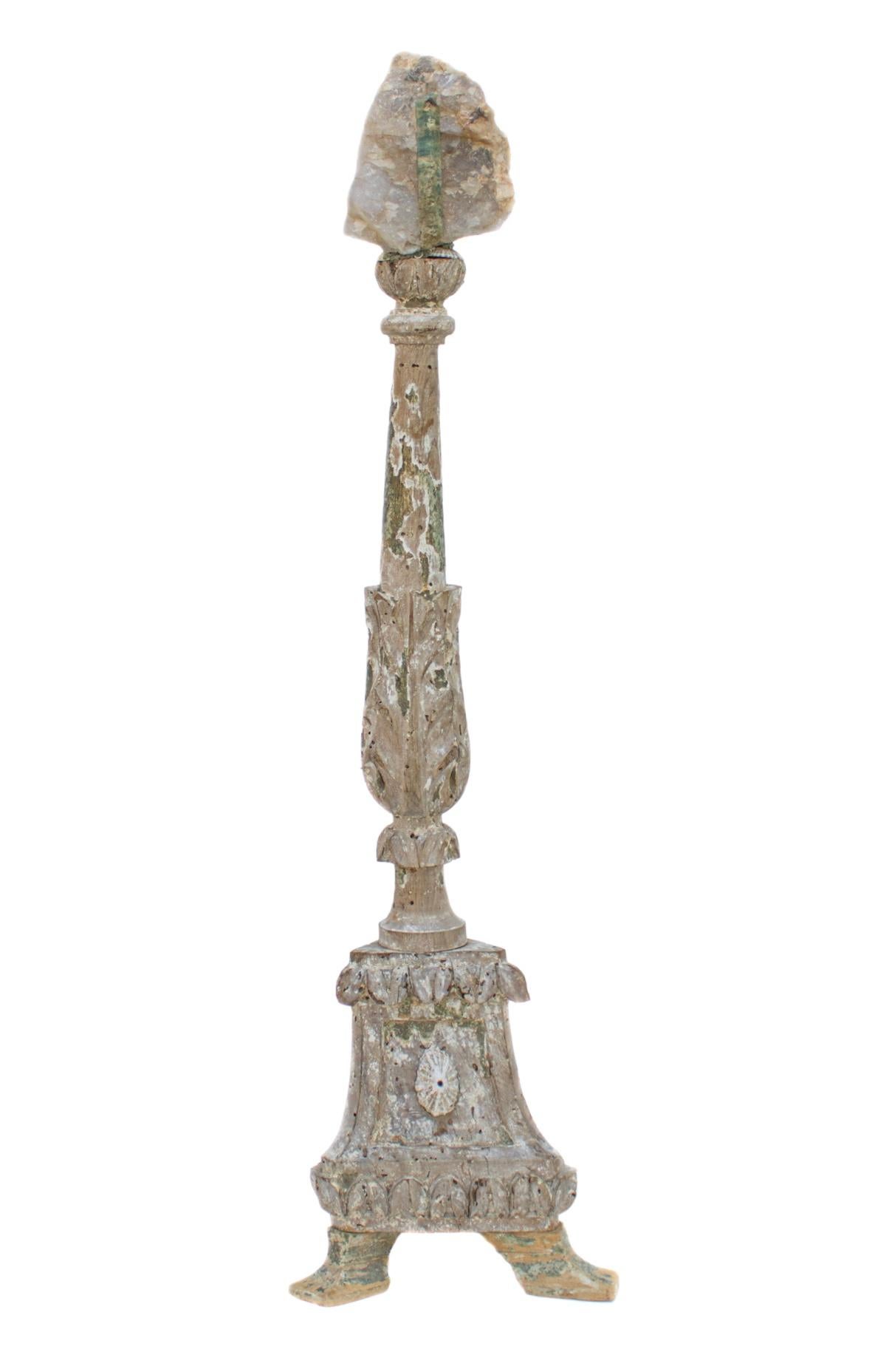 Sculpté à la main Chandelier italien peint à la main du 17ème siècle avec aigue-marine en vente