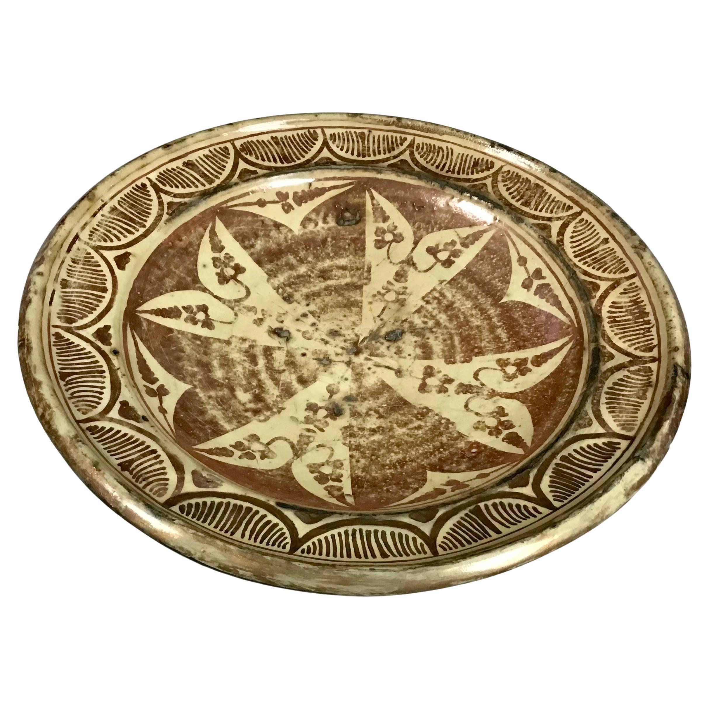 17th Century Hispano-Moresque Copper-Lustre Charger For Sale