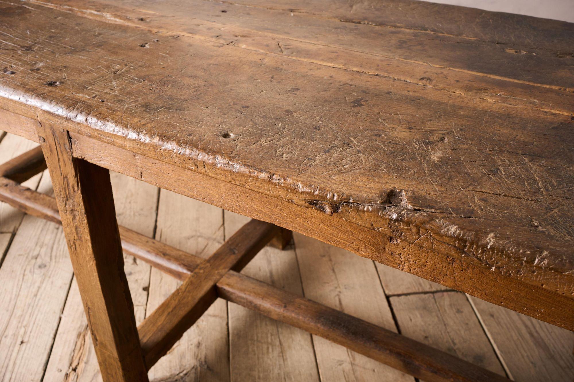 17th century Italian 6 legged console table For Sale 5