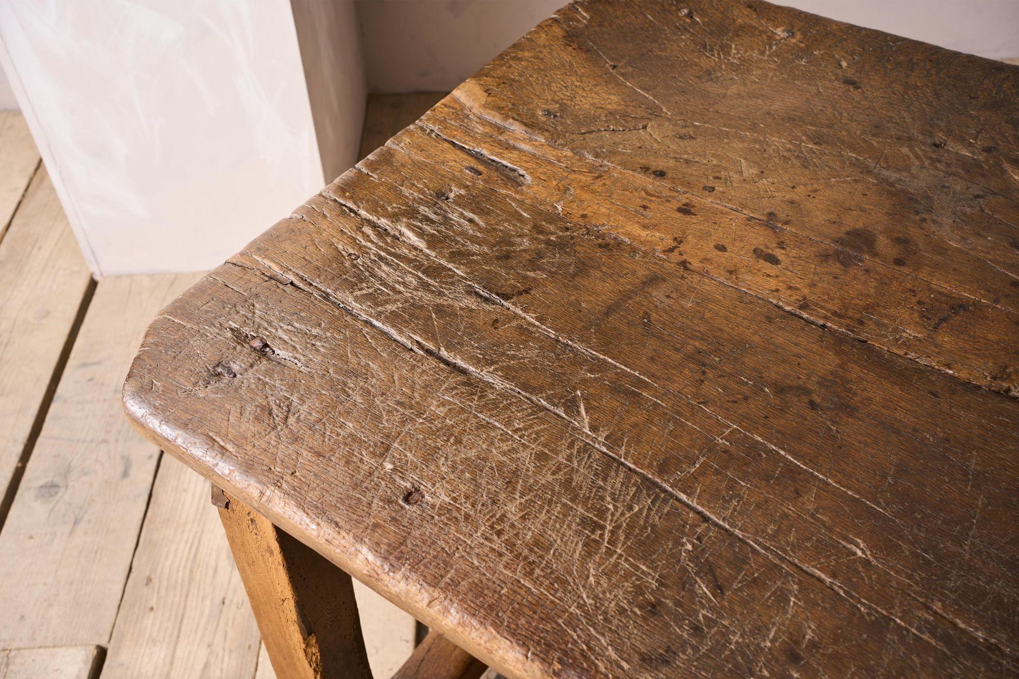 17th century Italian 6 legged console table For Sale 3