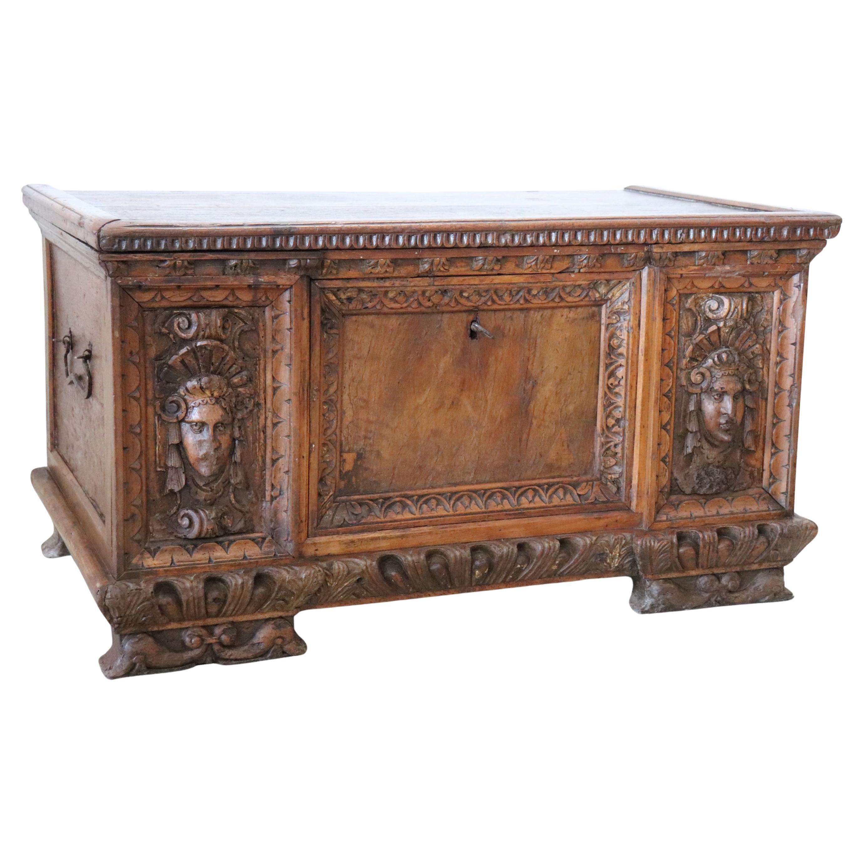 17th Century Italian Antique Small Blanket Chest in Hand Carved Walnut