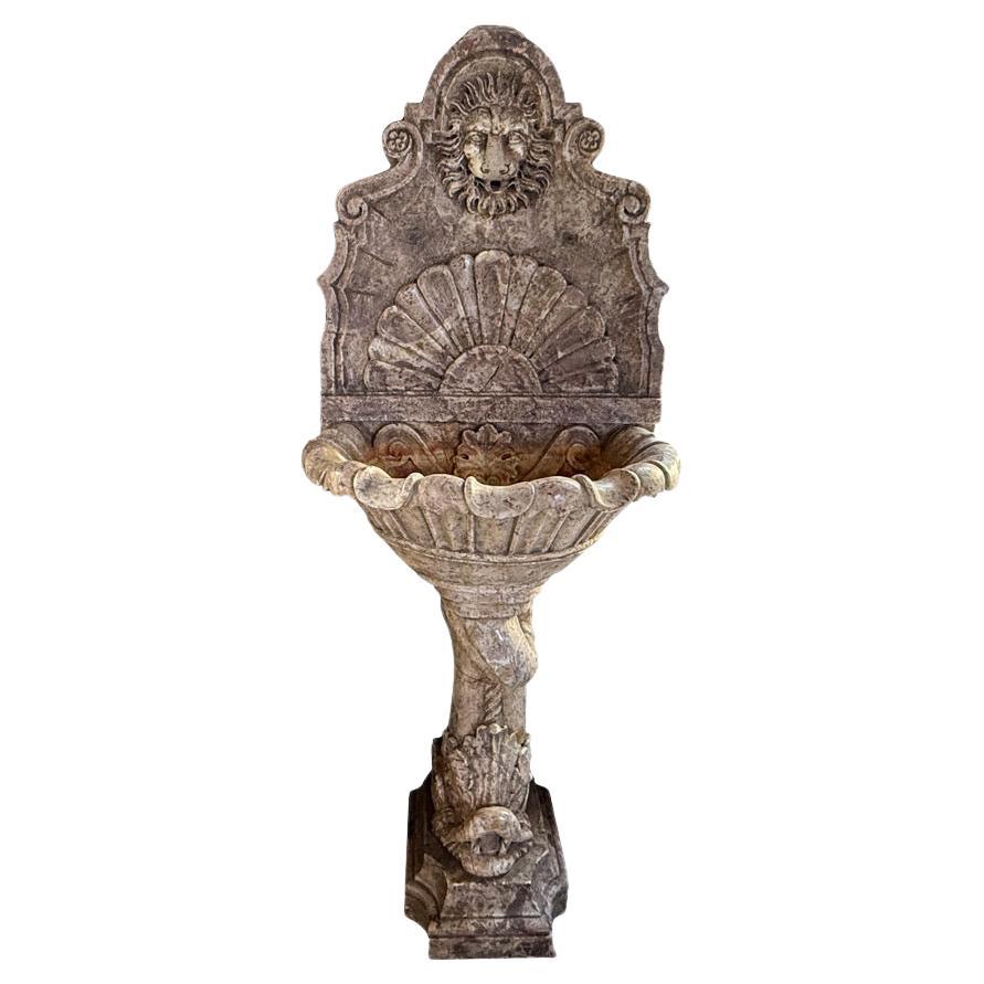 Fuente Italiana Antigua de Mármol de Pared Anterior al Siglo XIX - Fontana Delfino Antigua