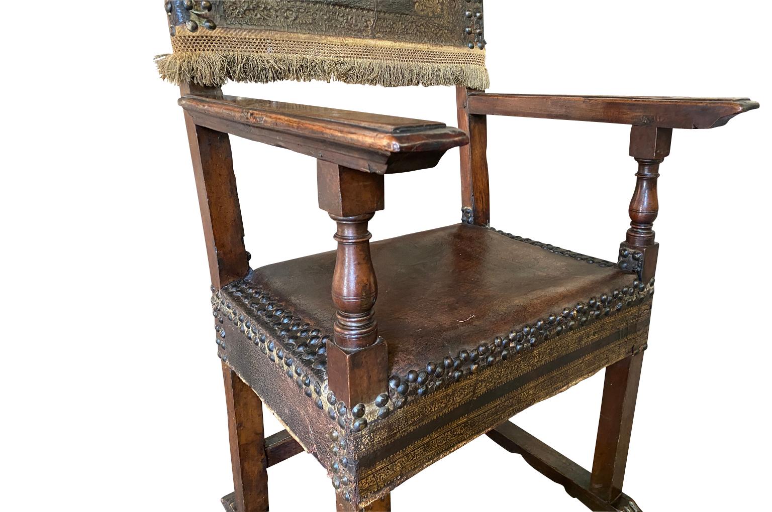 17th Century Italian Armchair For Sale 4
