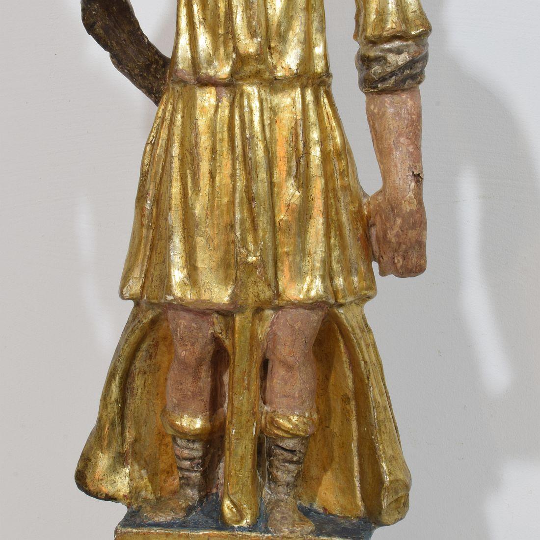 Figure d'ange baroque italienne du 17ème siècle avec bougeoir en vente 2