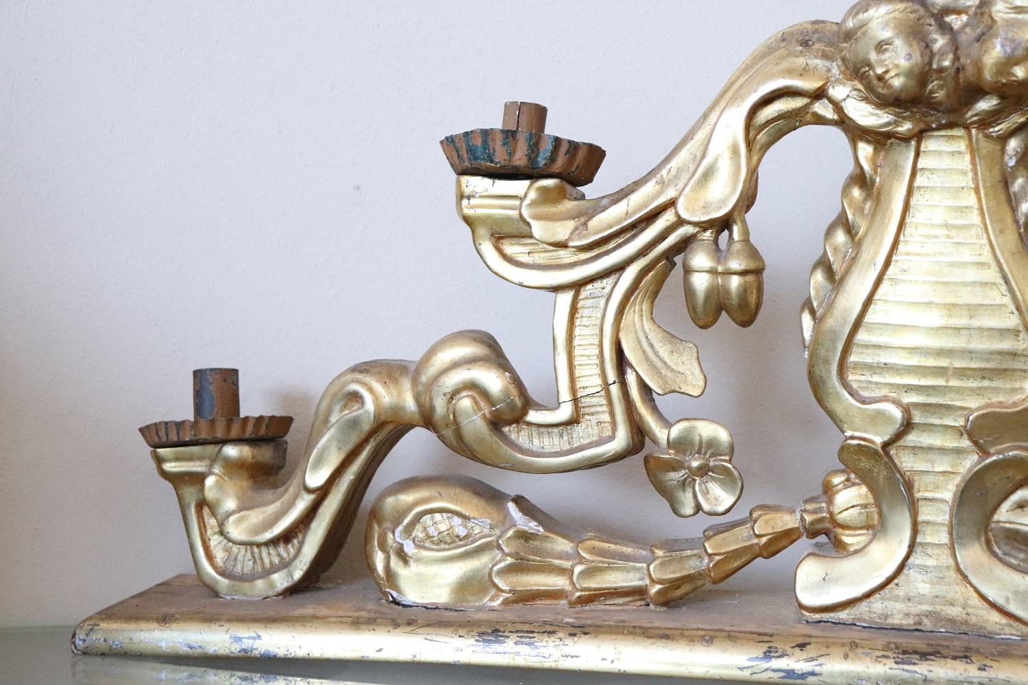 17th Century Italian Baroque Carved and Gilded Wood Pair of Antique Candelabrum For Sale 6
