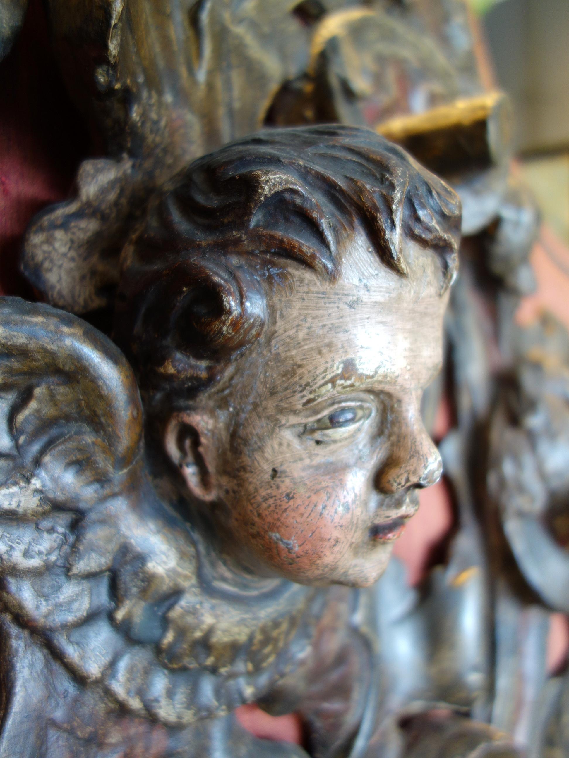 17th Century Italian Baroque Carved & Polychrome Painted Putto Lintel Headboard For Sale 6