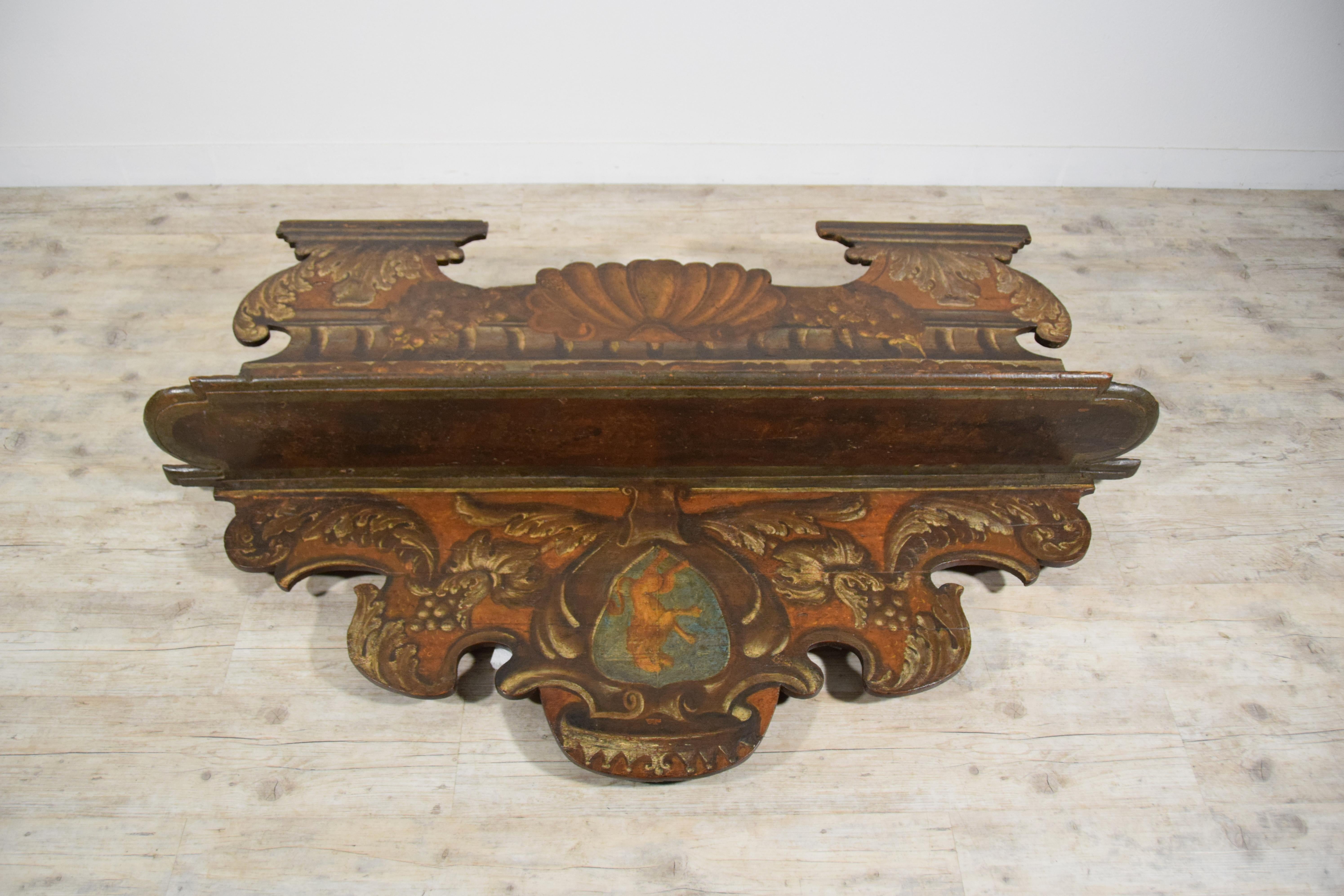 17th century, Italian Baroque Lacquered Wood Bench  15