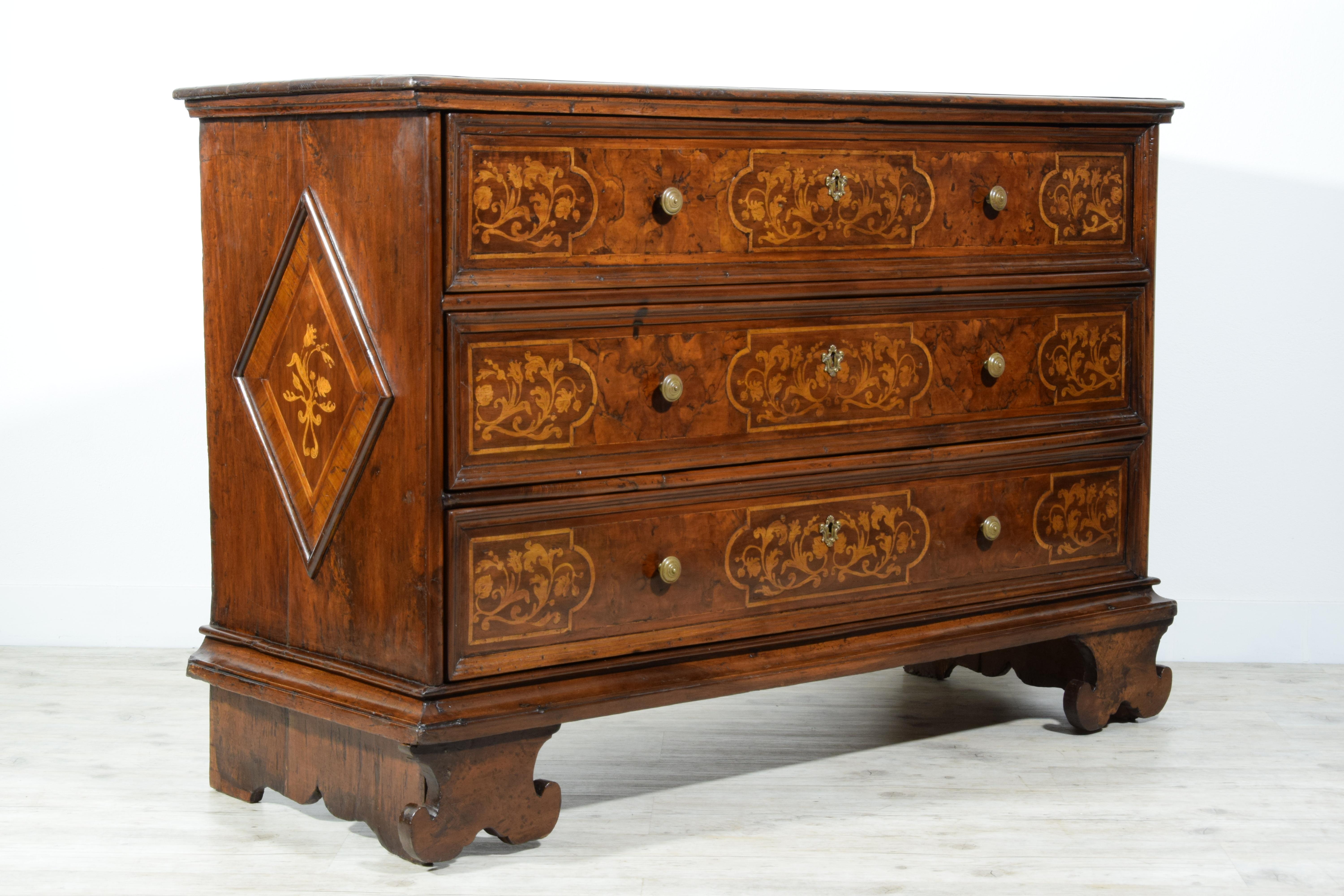 18th Century and Earlier 17th Century, Italian Baroque Large Walnut Chest of Drawers For Sale