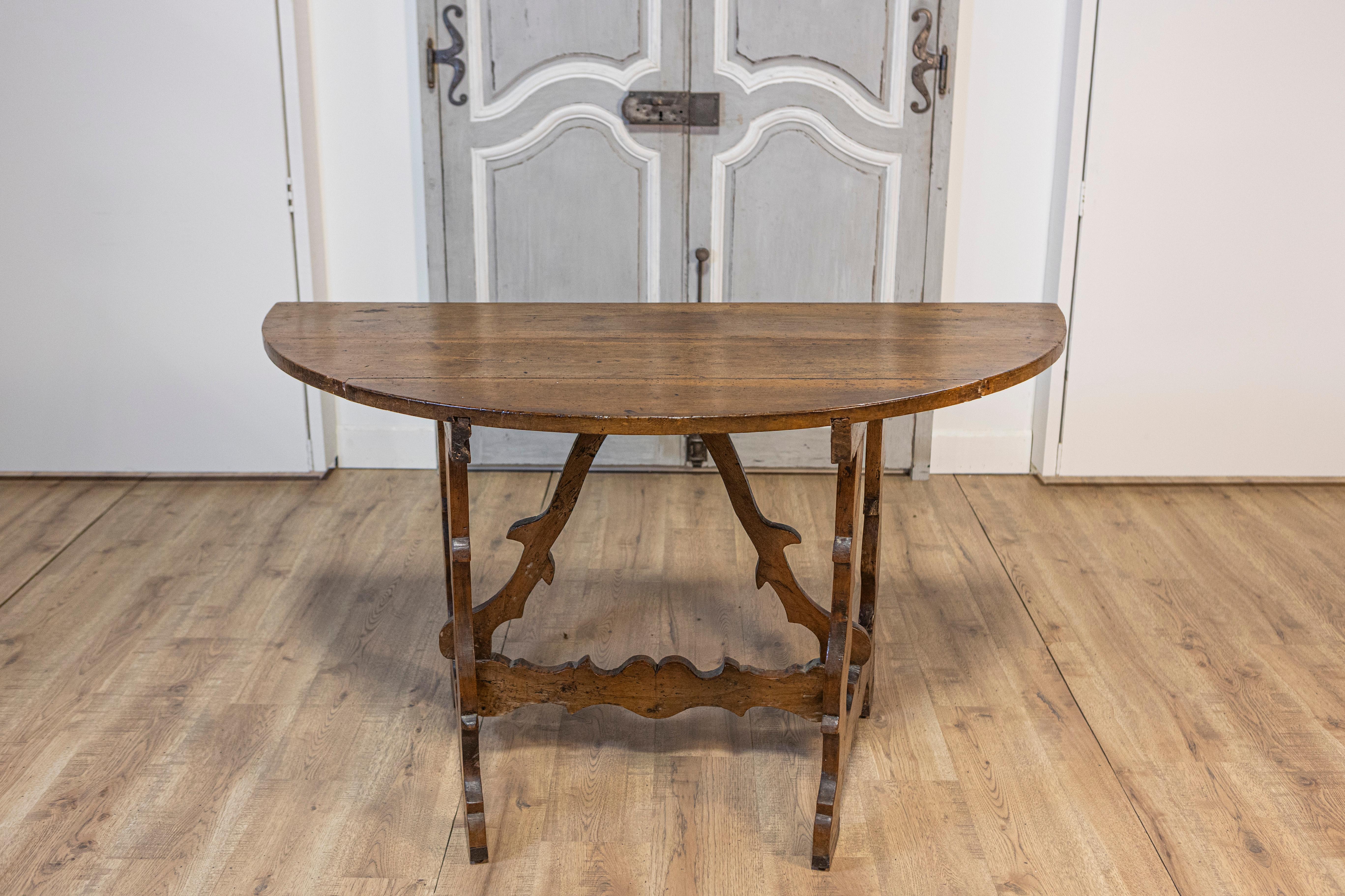 17th Century Italian Baroque Period Walnut Demilune Table with Carved Lyre Base For Sale 9