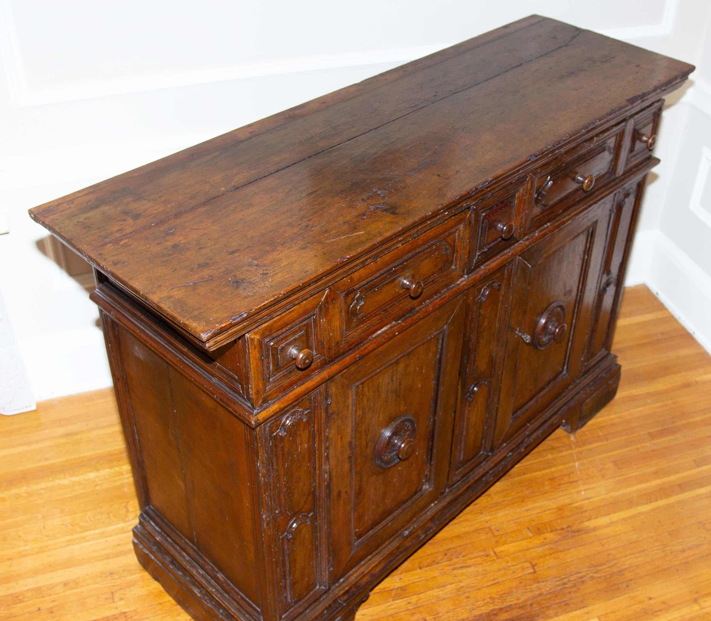 17th Century Italian Baroque Walnut Credenza 2