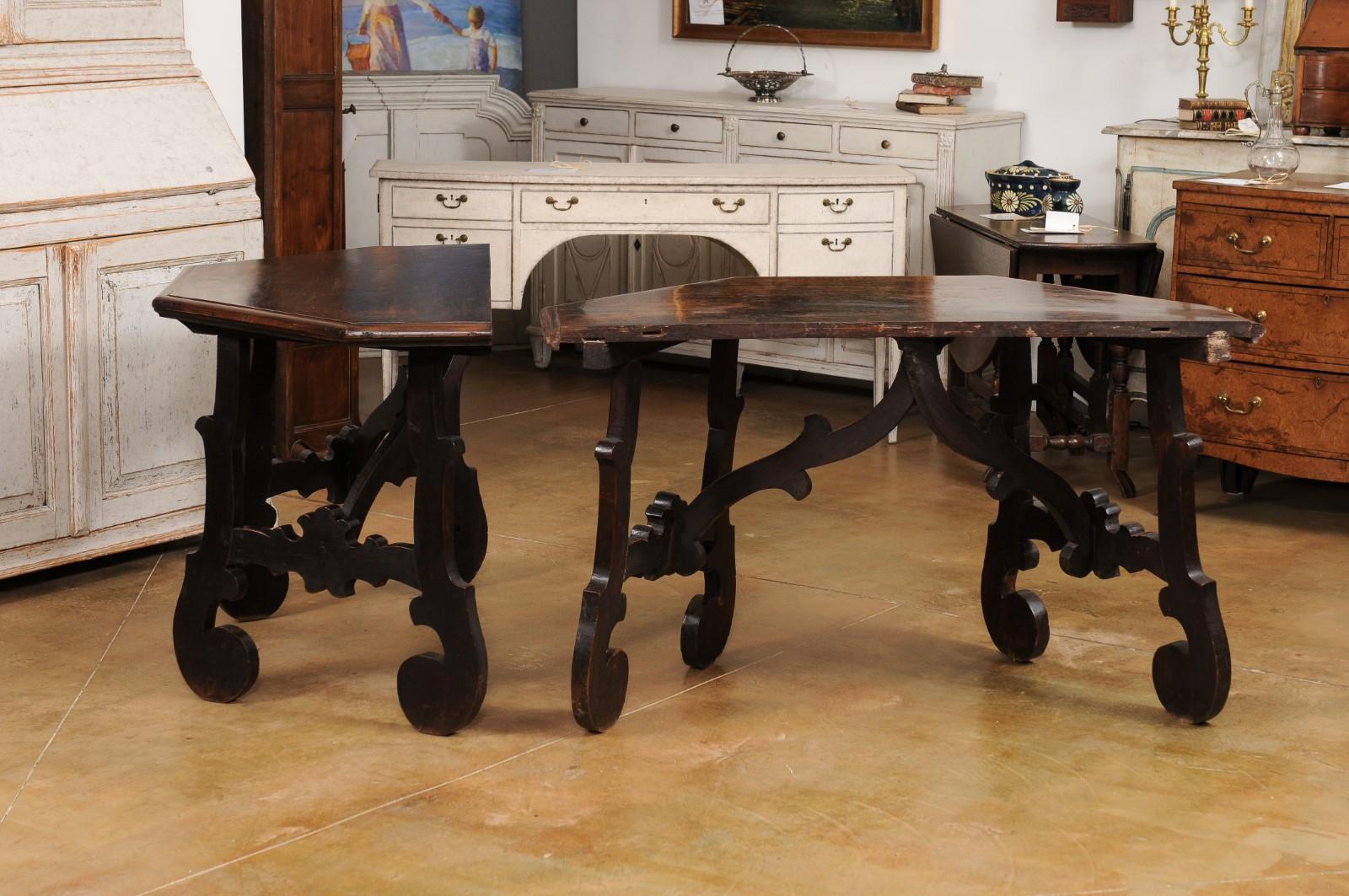 17th Century Italian Baroque Walnut Fratino Consoles with Carved Bases, a Pair For Sale 6