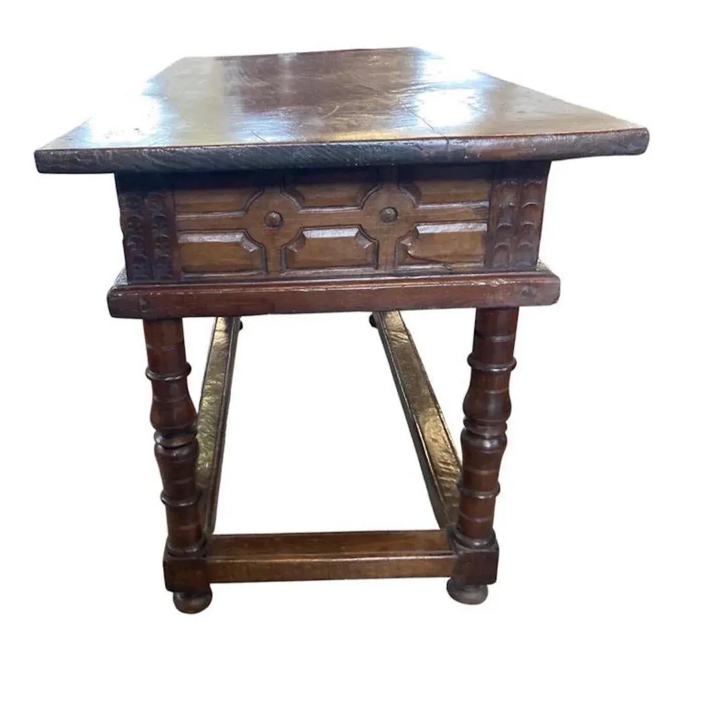 17th Century Italian Baroque Walnut Table / Console Table For Sale 1