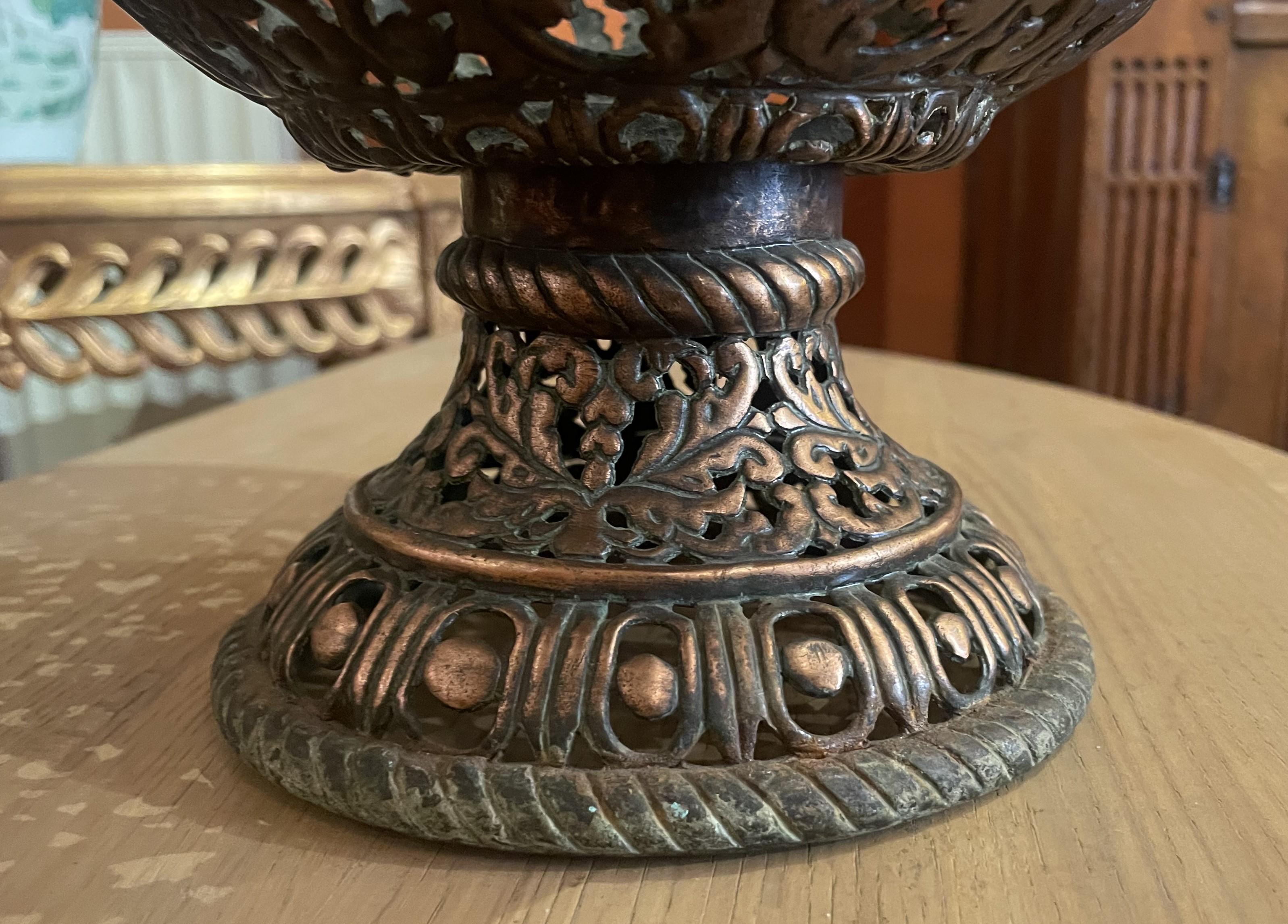 17th Century Italian Bronze Cup Or Urn For Sale 5