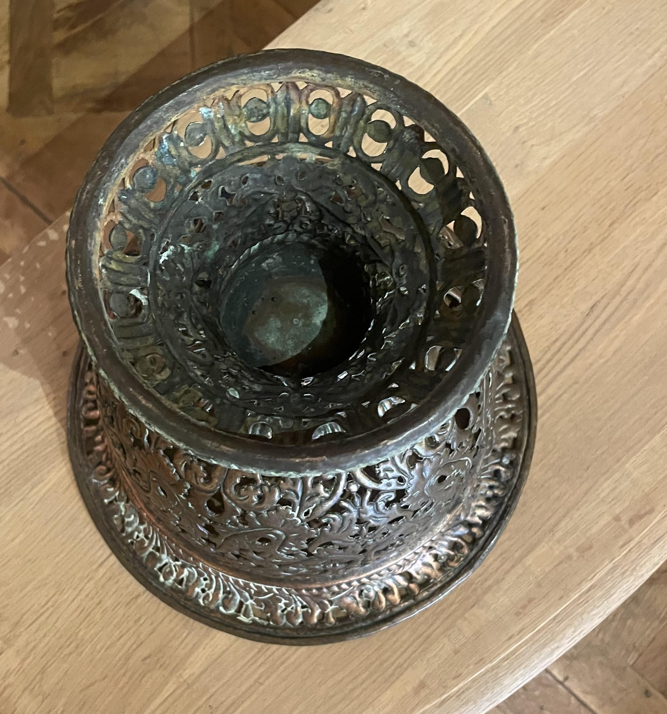 17th Century Italian Bronze Cup Or Urn For Sale 1