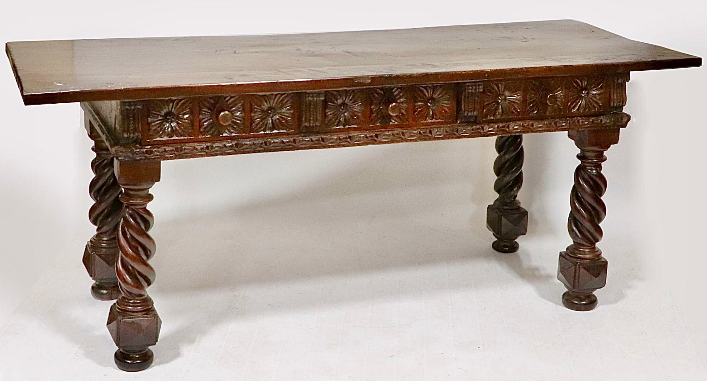 17th Century Italian Carved Walnut Table or Desk For Sale 5