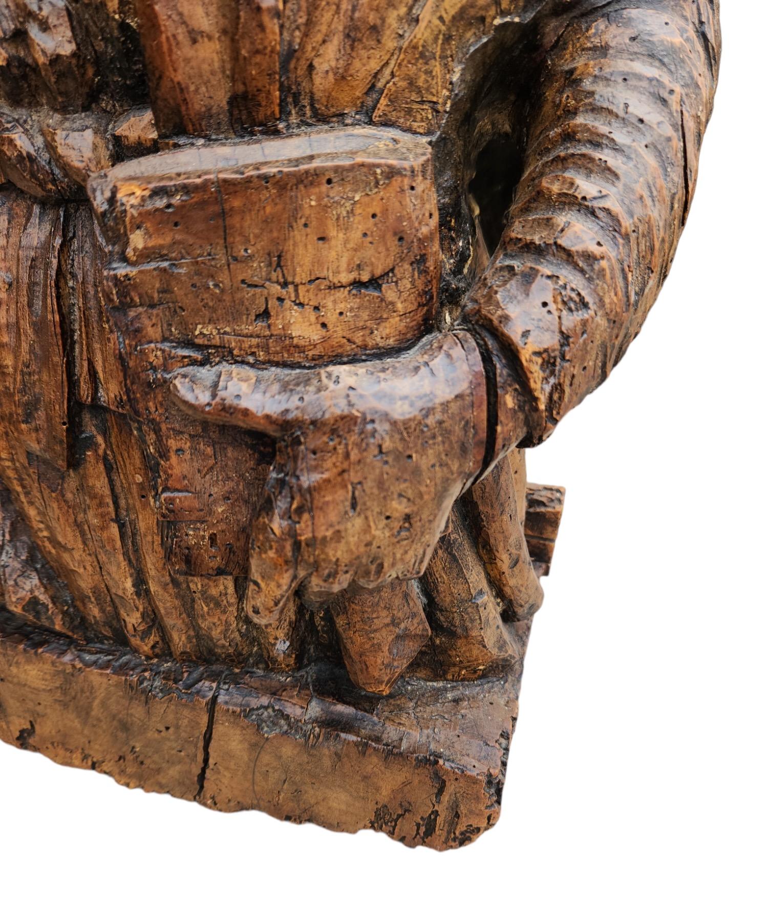 Hand-Carved 17th Century Italian Carving of Scholar For Sale