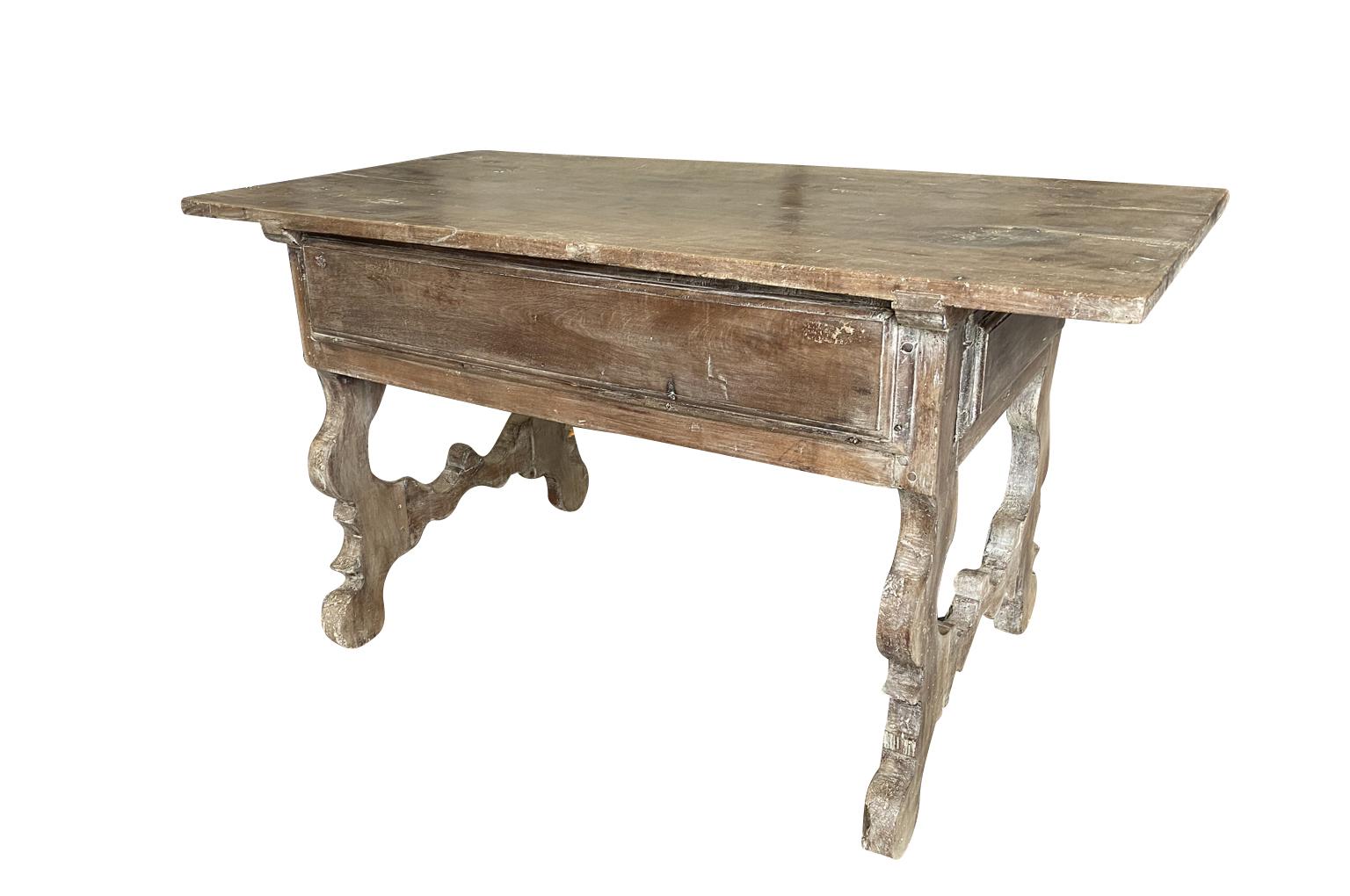 17th Century Italian Center Table, Writing Table For Sale 11