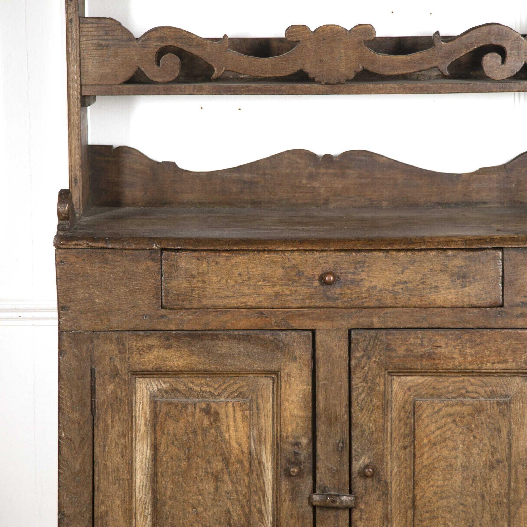 17th Century Italian Chestnut Dresser For Sale 2