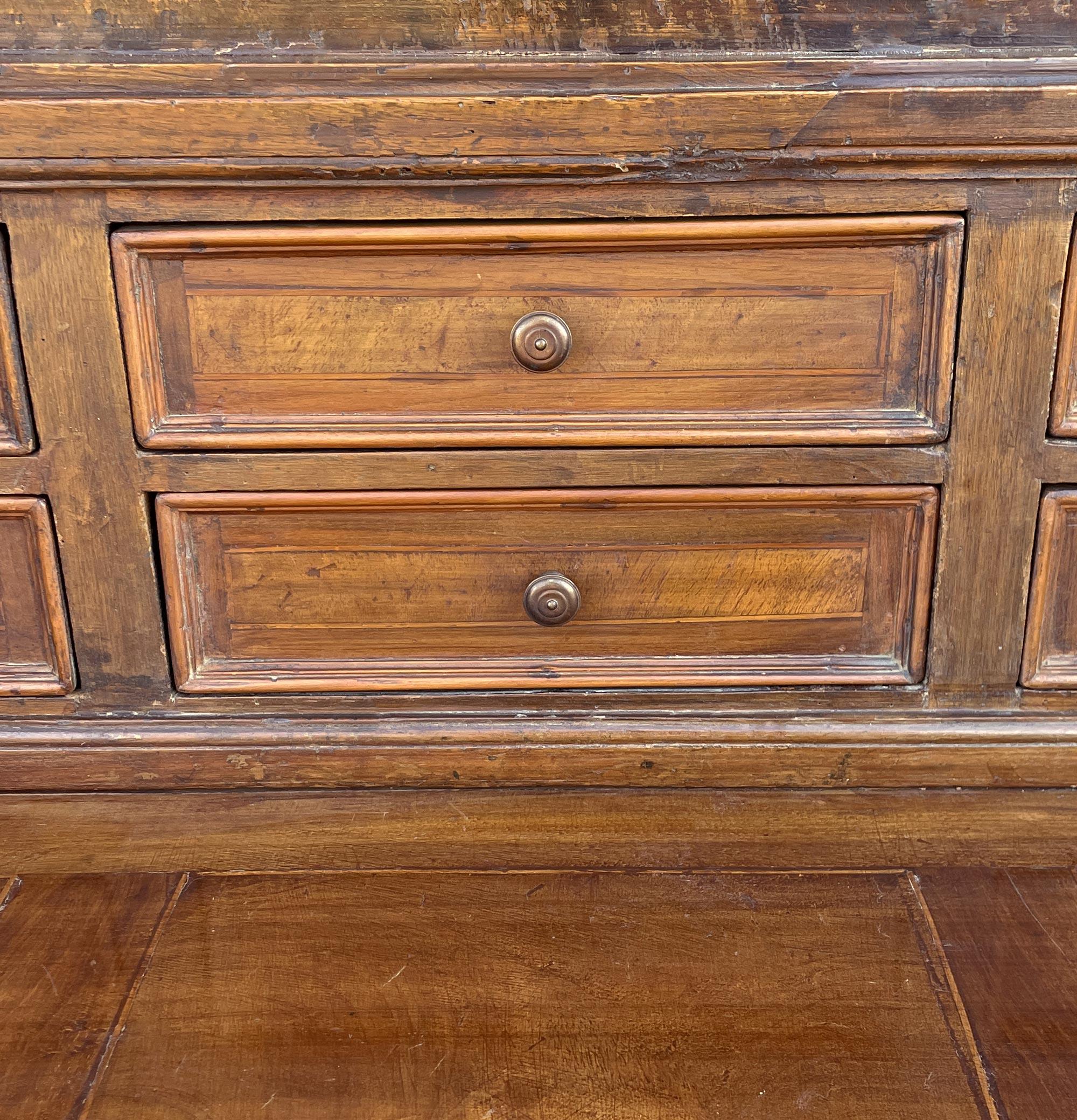 17th Century Italian Commode with Secretaire For Sale 6