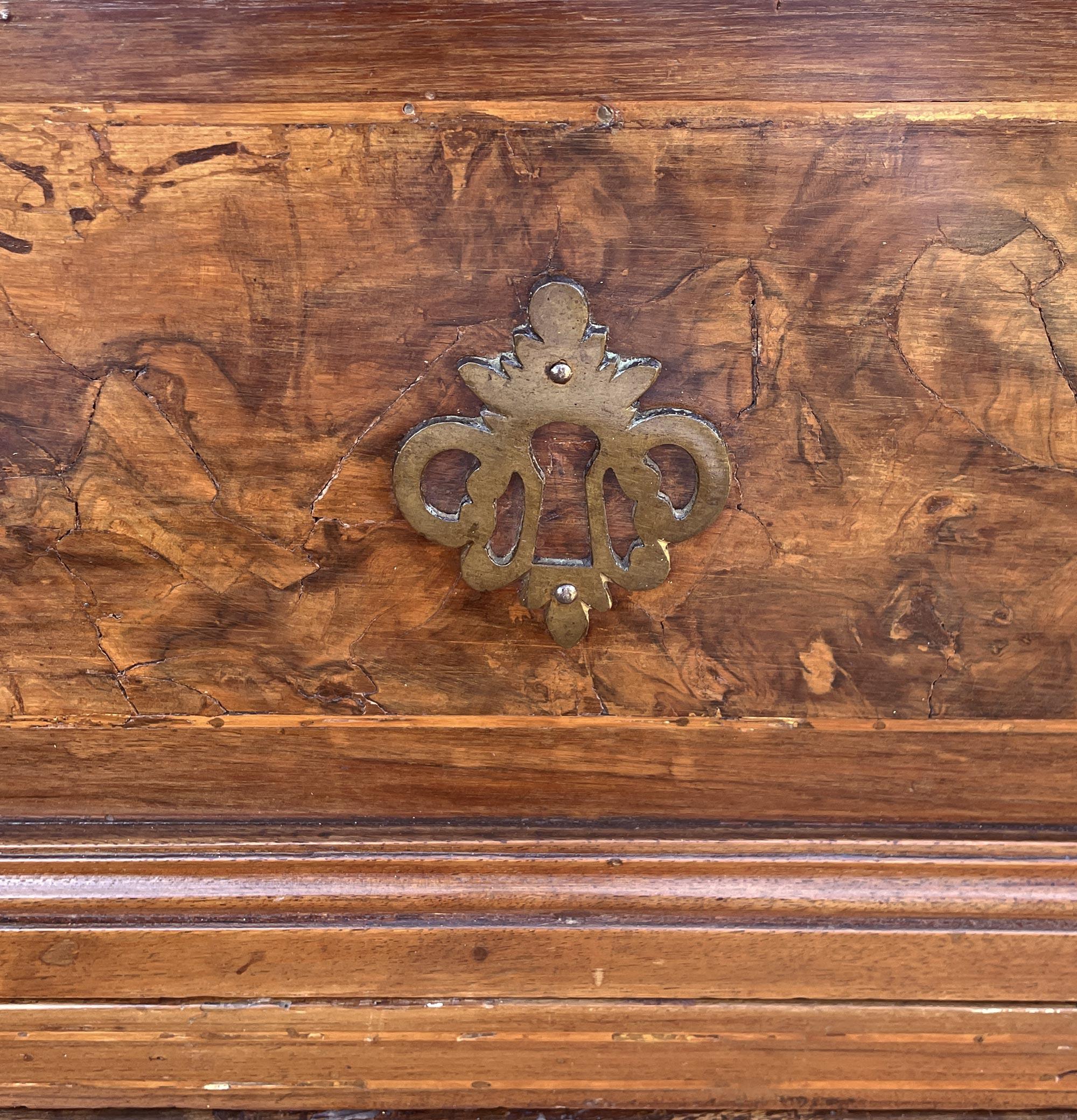 17th Century Italian Commode with Secretaire For Sale 9