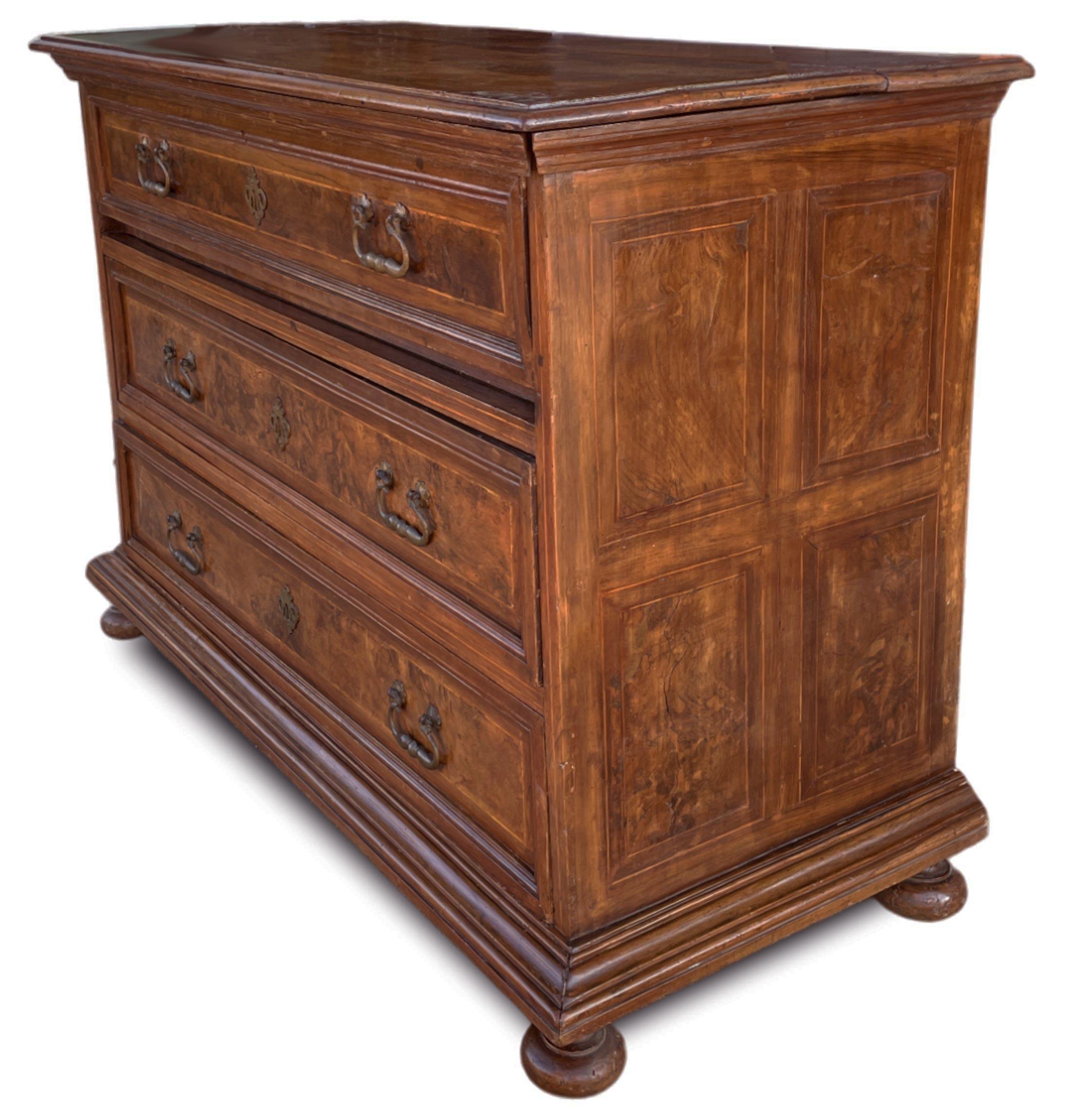 Nutwood 17th Century Italian Commode with Secretaire For Sale