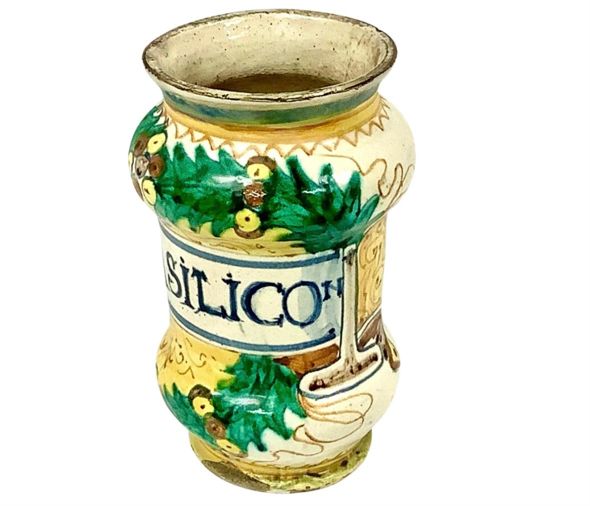 Baroque 17th Century Italian Faience Apothecary Jar For Sale